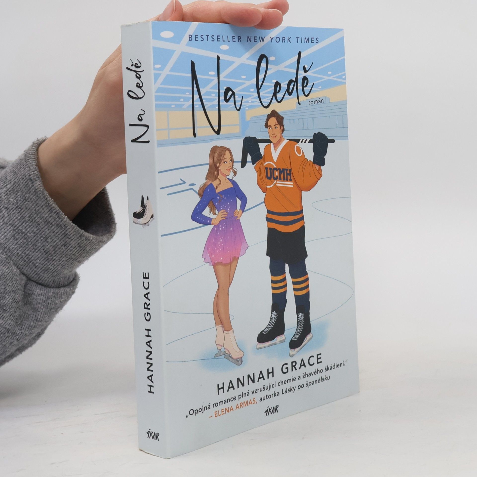 Hannah Grace Na ledě