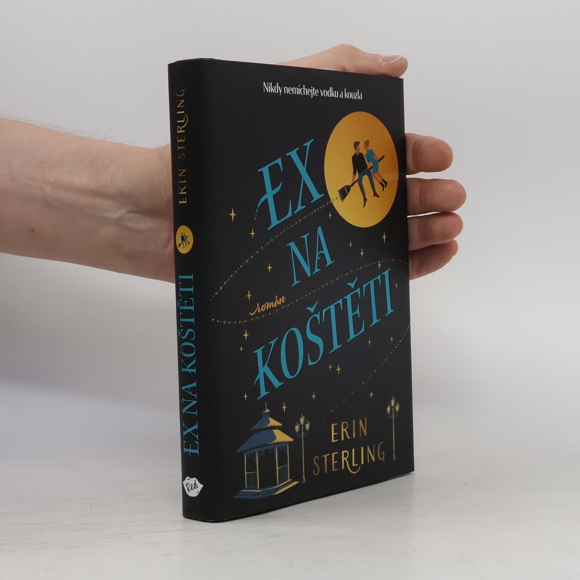 Rachel Hawkins Ex na koštěti