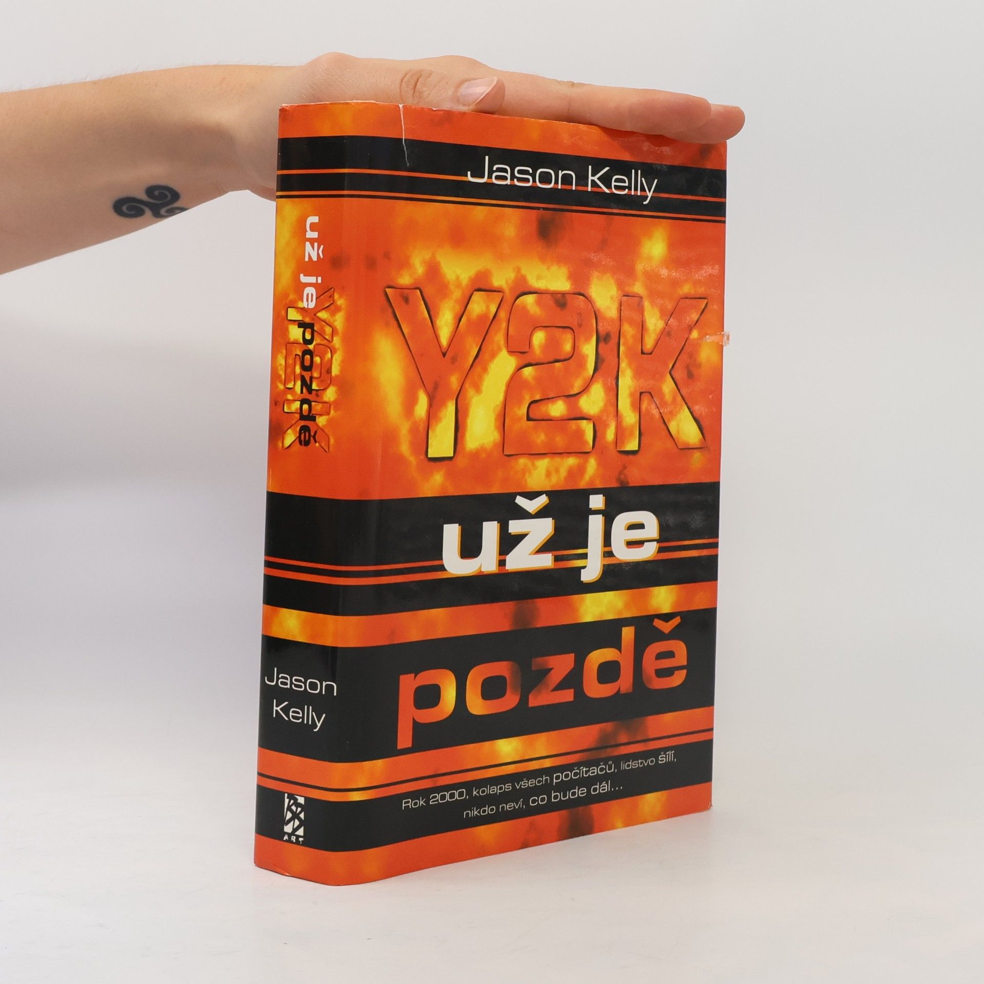 Jason Kelly Y2K - už je pozdě