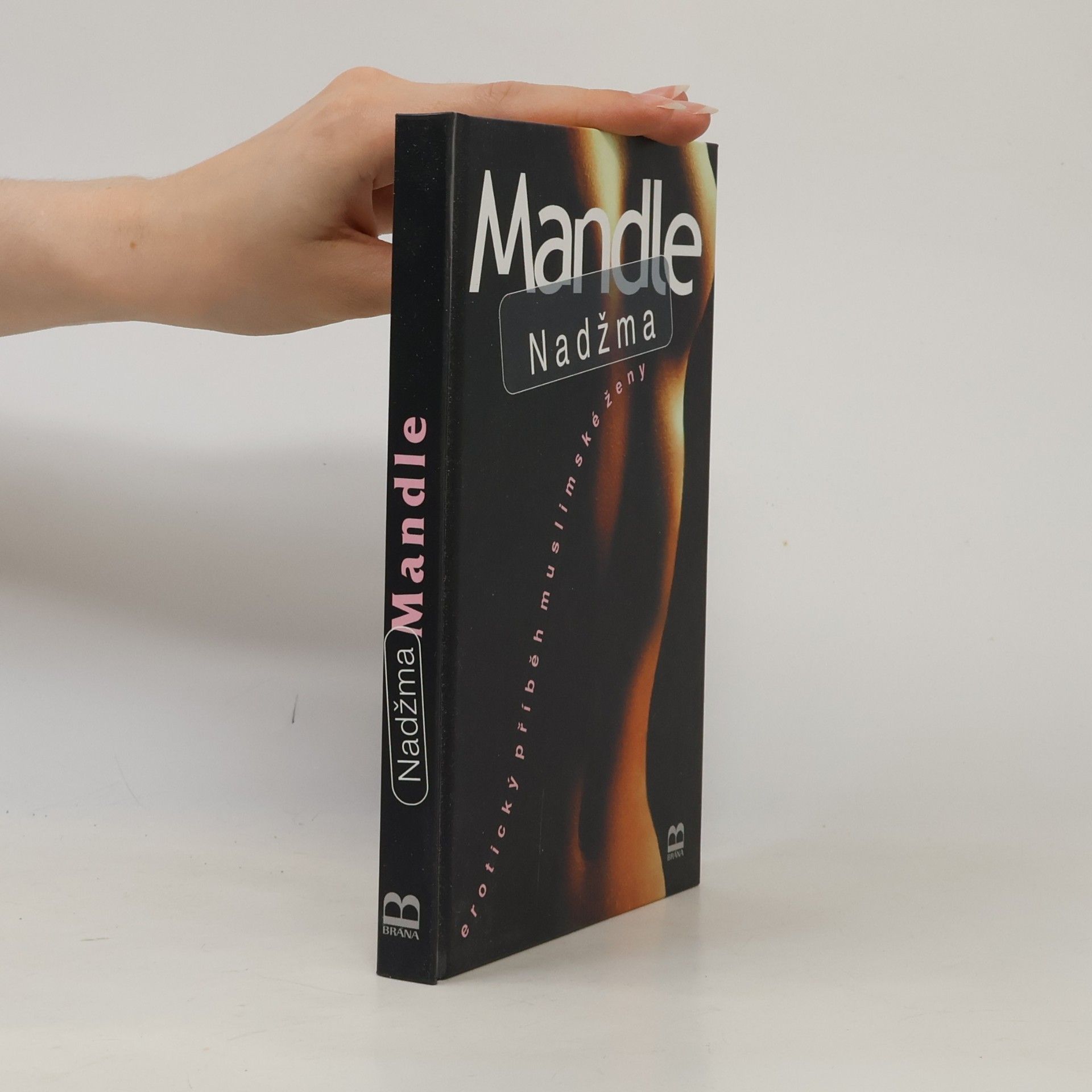 Nadžma Mandle: Erotický příběh muslimské ženy