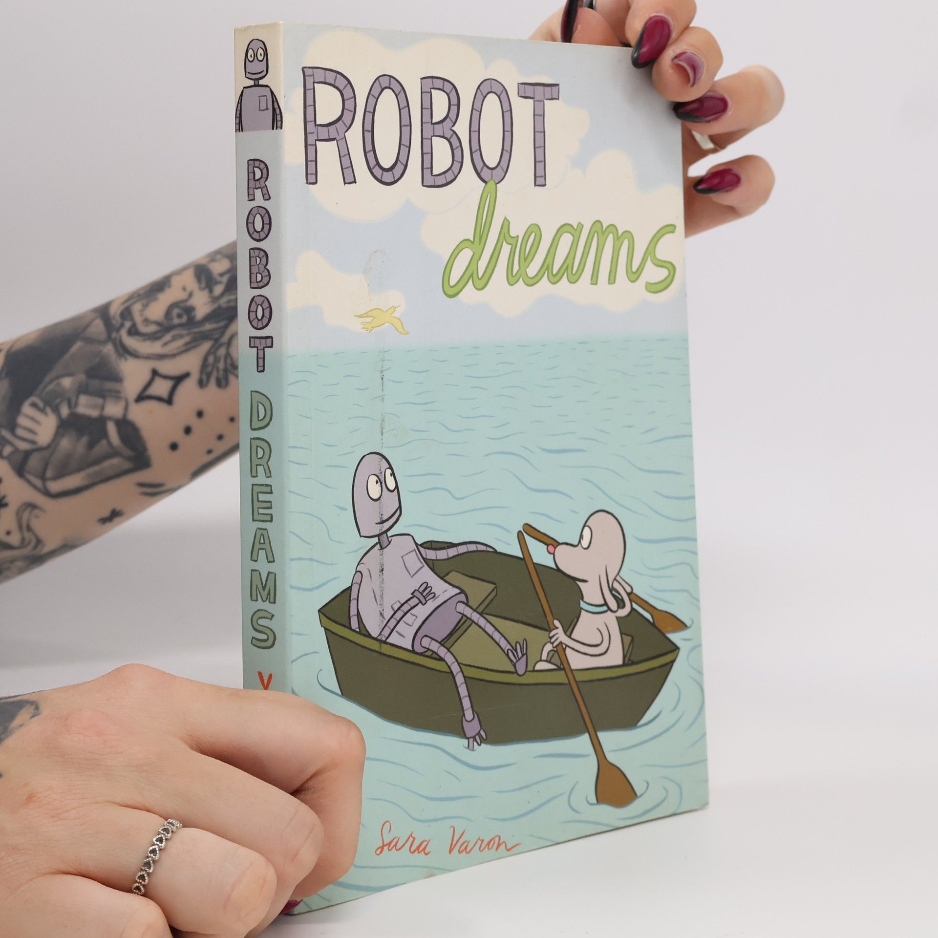 Sara Varon Robot Dreams