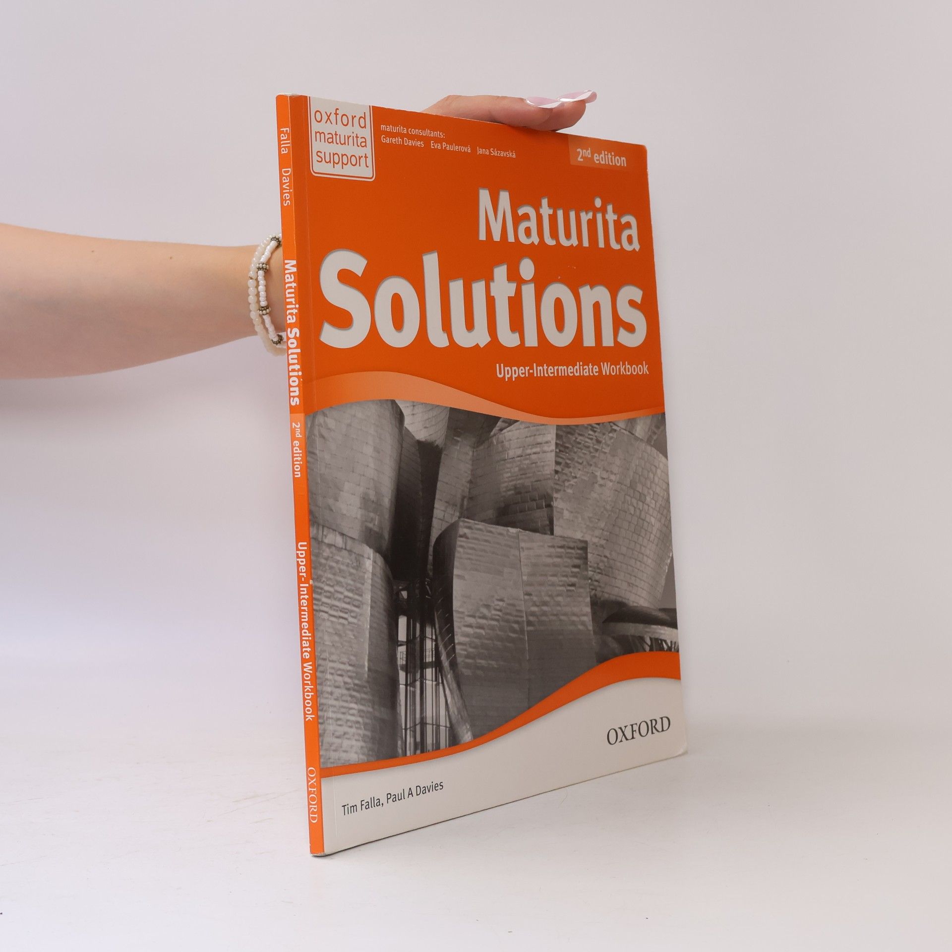 Kolektiv autorů Maturita Solutions. Upper-Intermediate Workbook