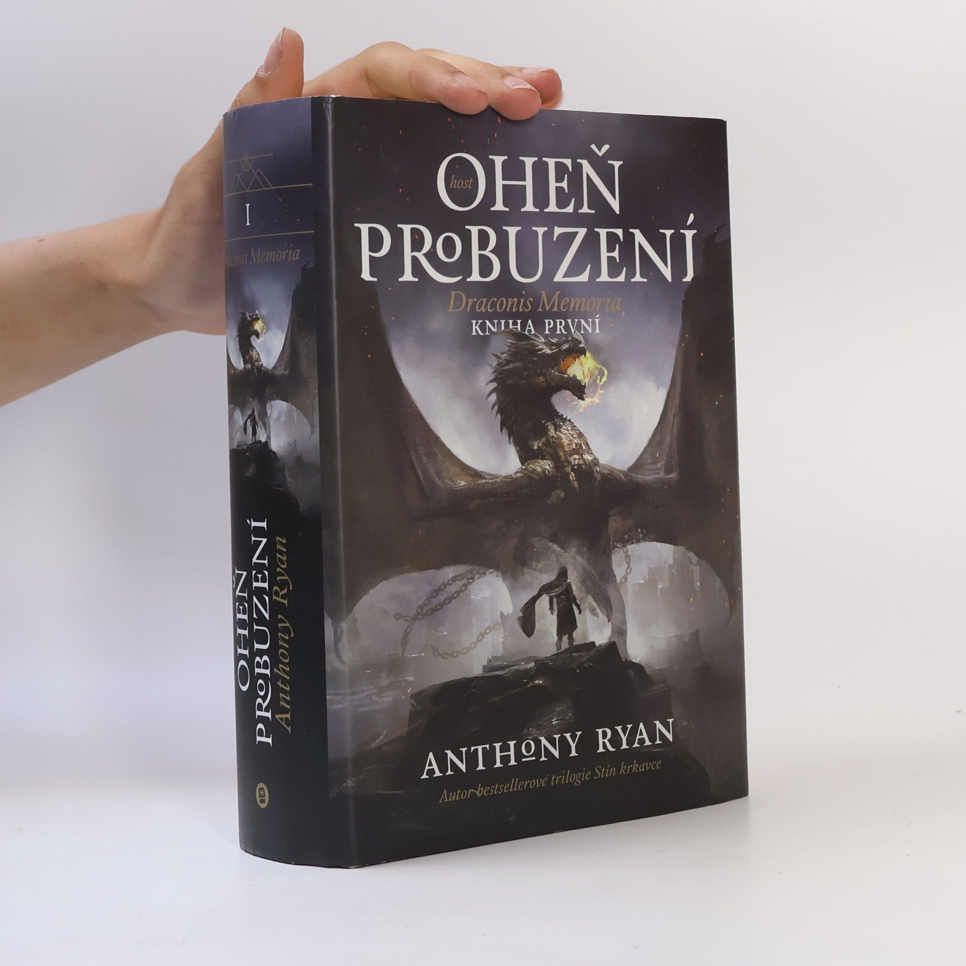 Anthony Ryan Oheň probuzení