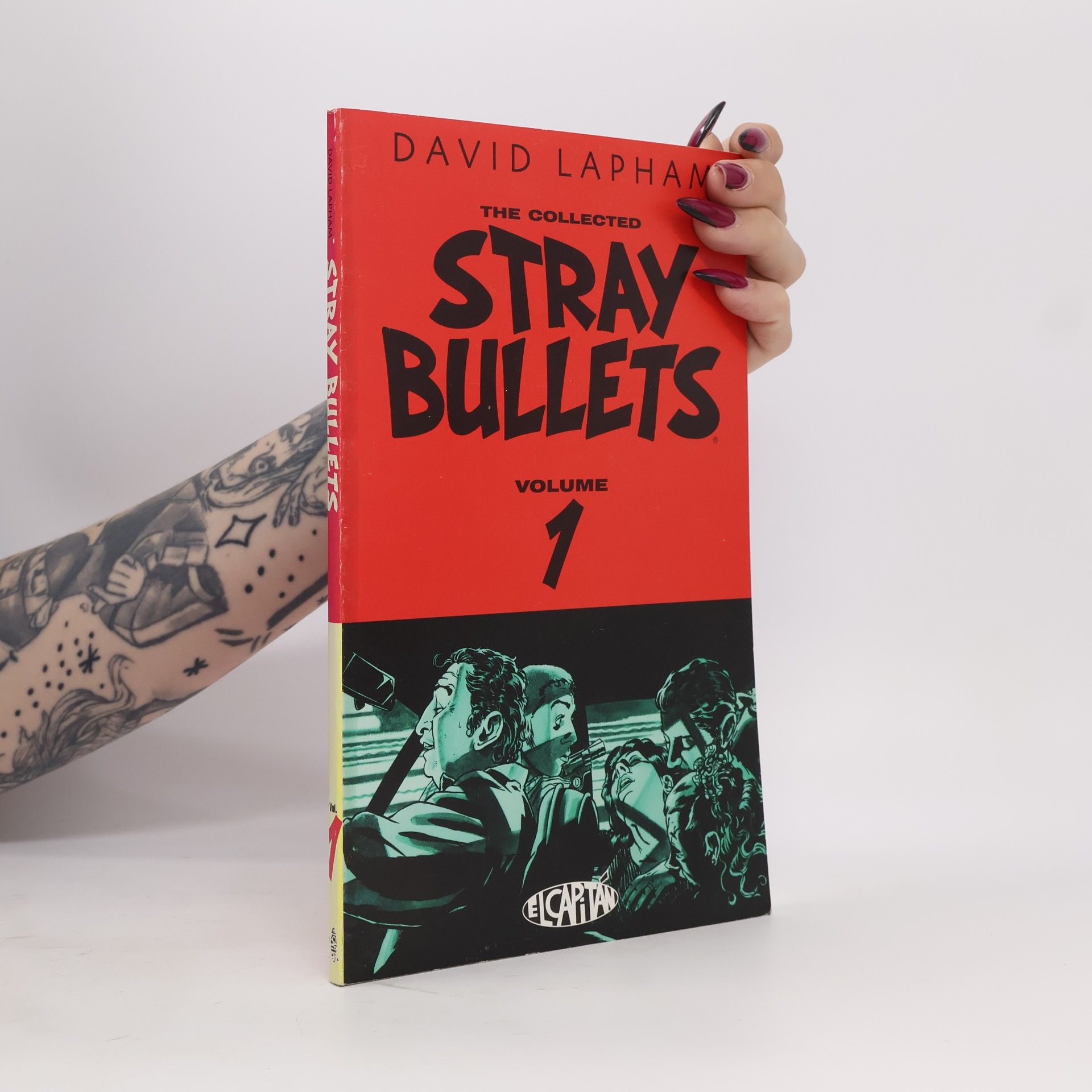 David Lapham Stray Bullets Volume 1: Innocence of Nihilism