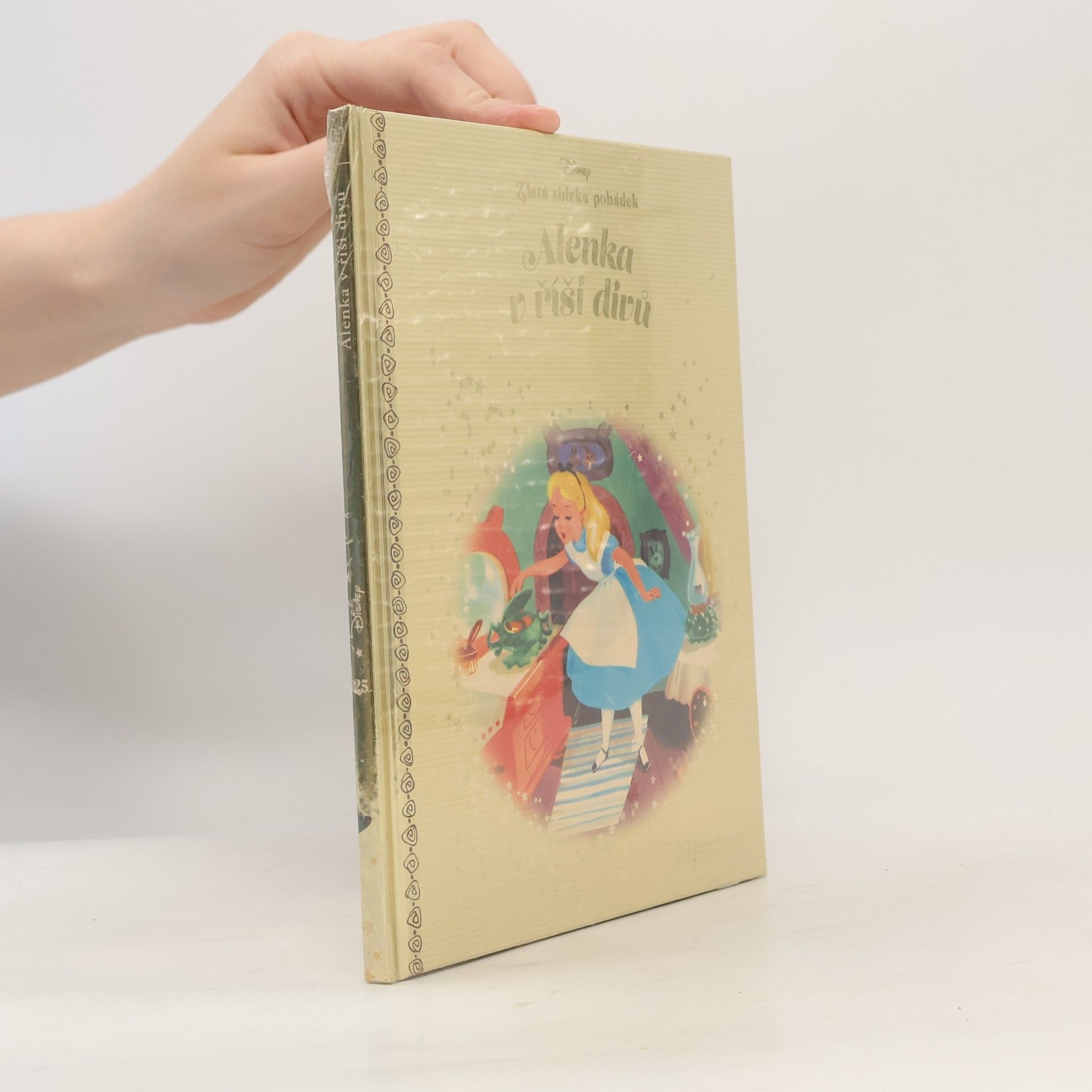 Autorenkollektiv Zlatá sbírka pohádek 25. Alenka v říši divů