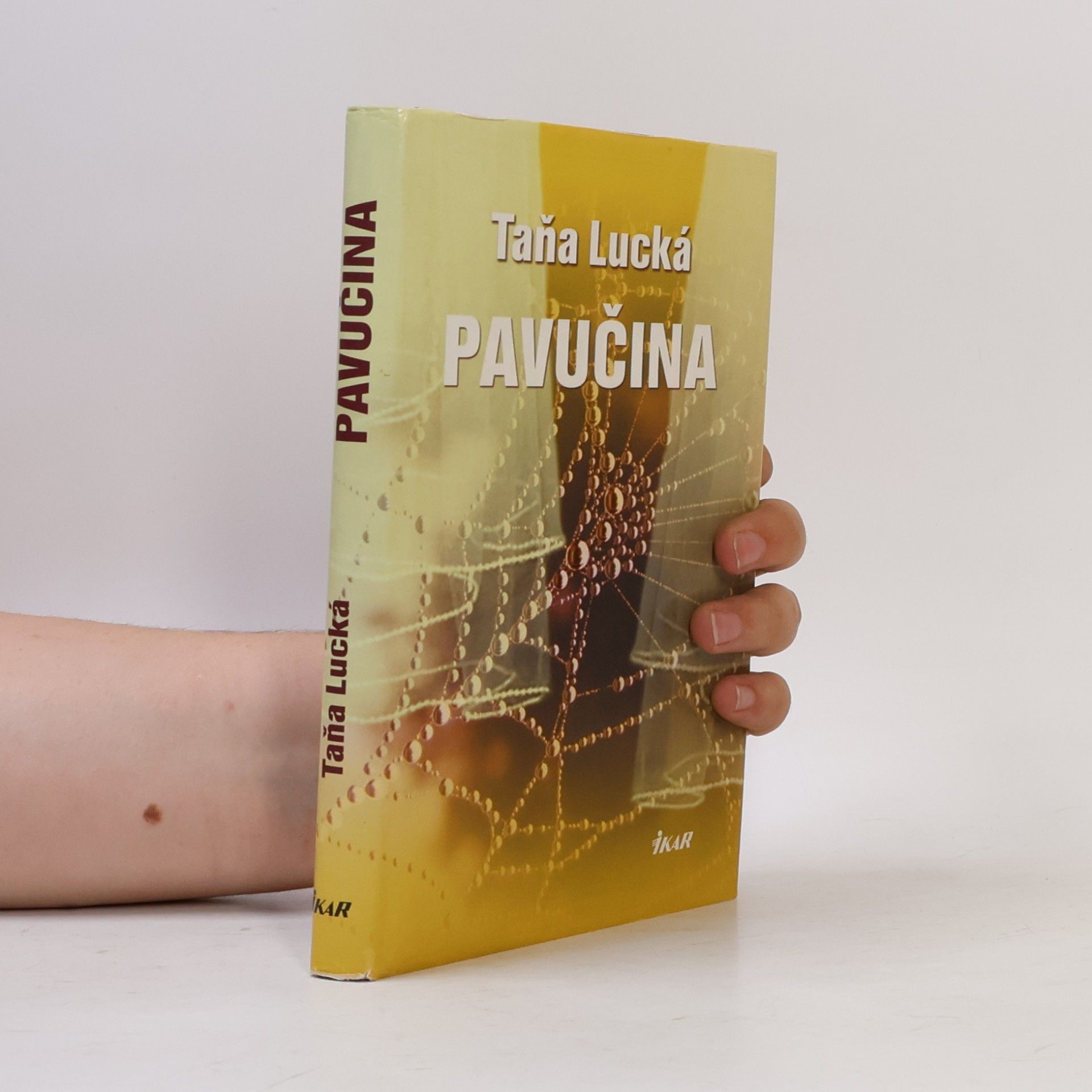 Taňa Lucká Pavučina