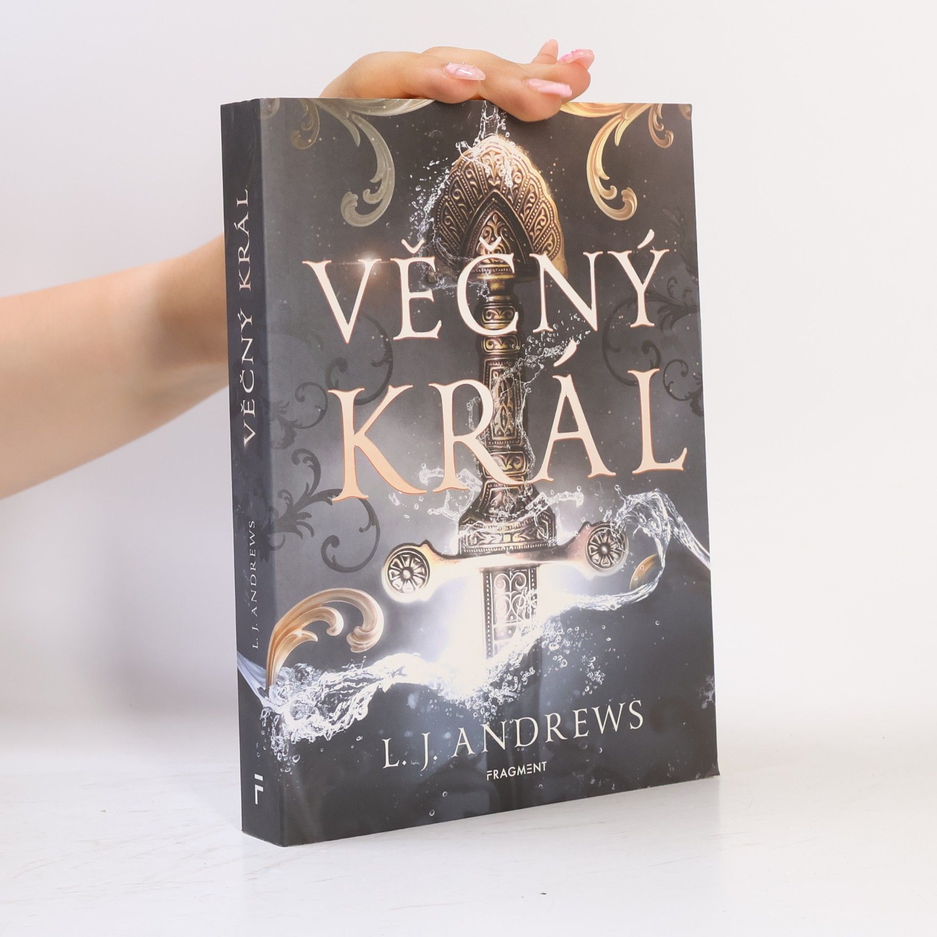 Lj Andrews Věčný král