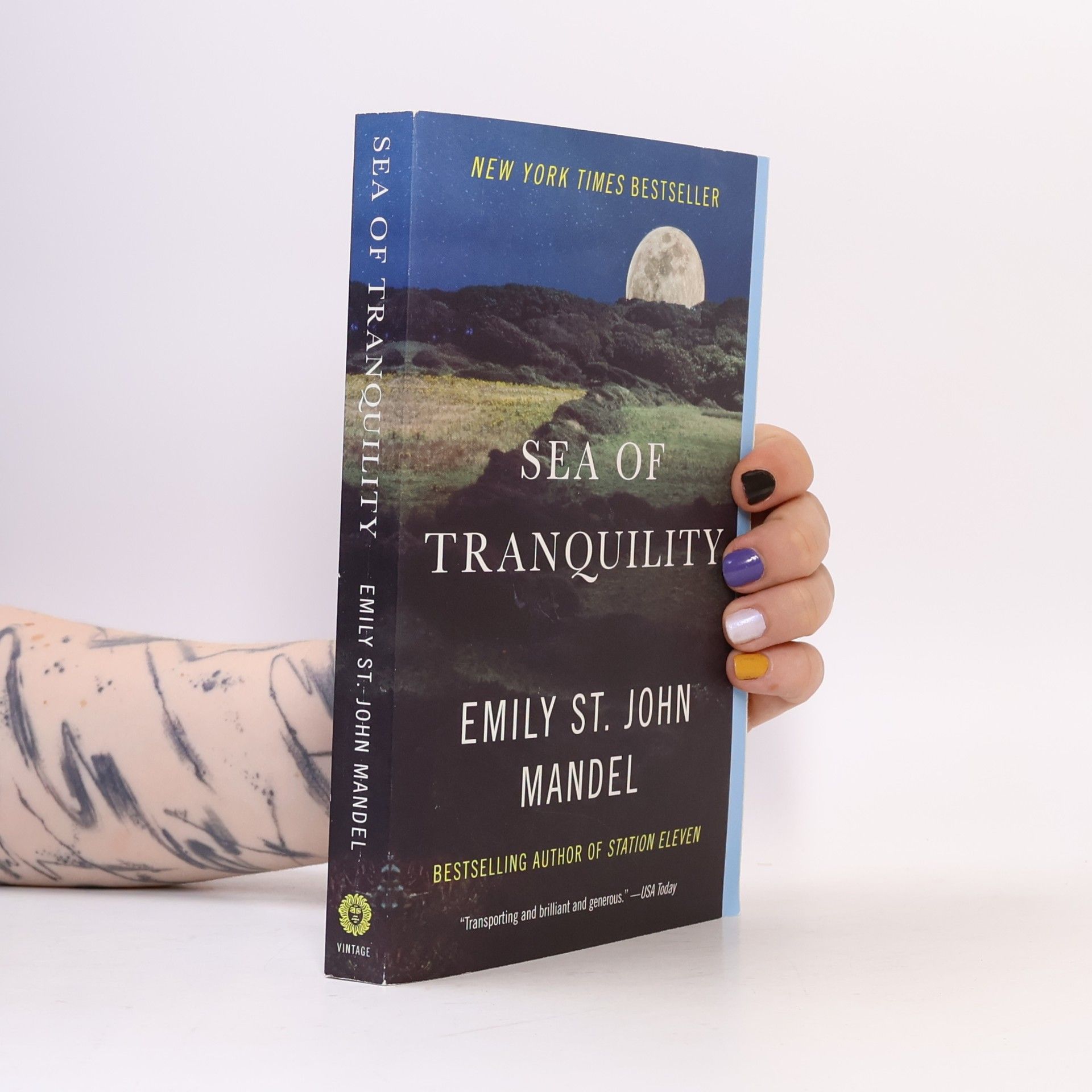 Emily St. John Mandel Sea of Tranquility : a novel