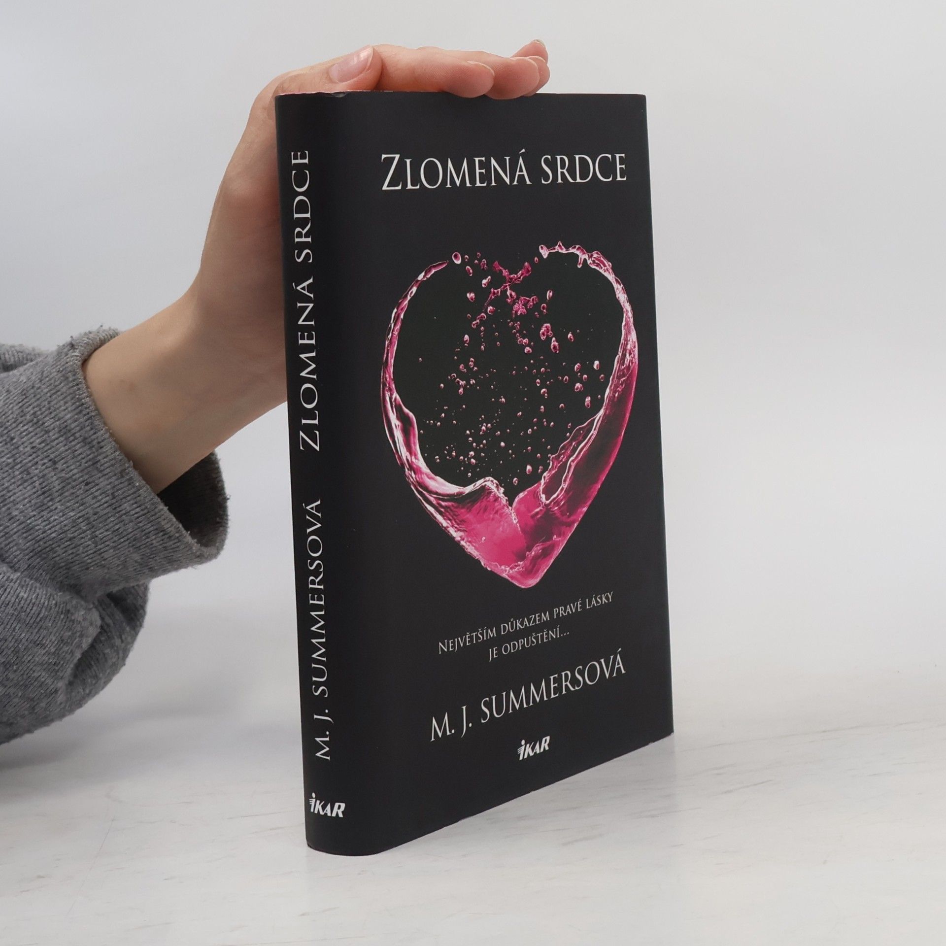 M. J. Summers Zlomená srdce