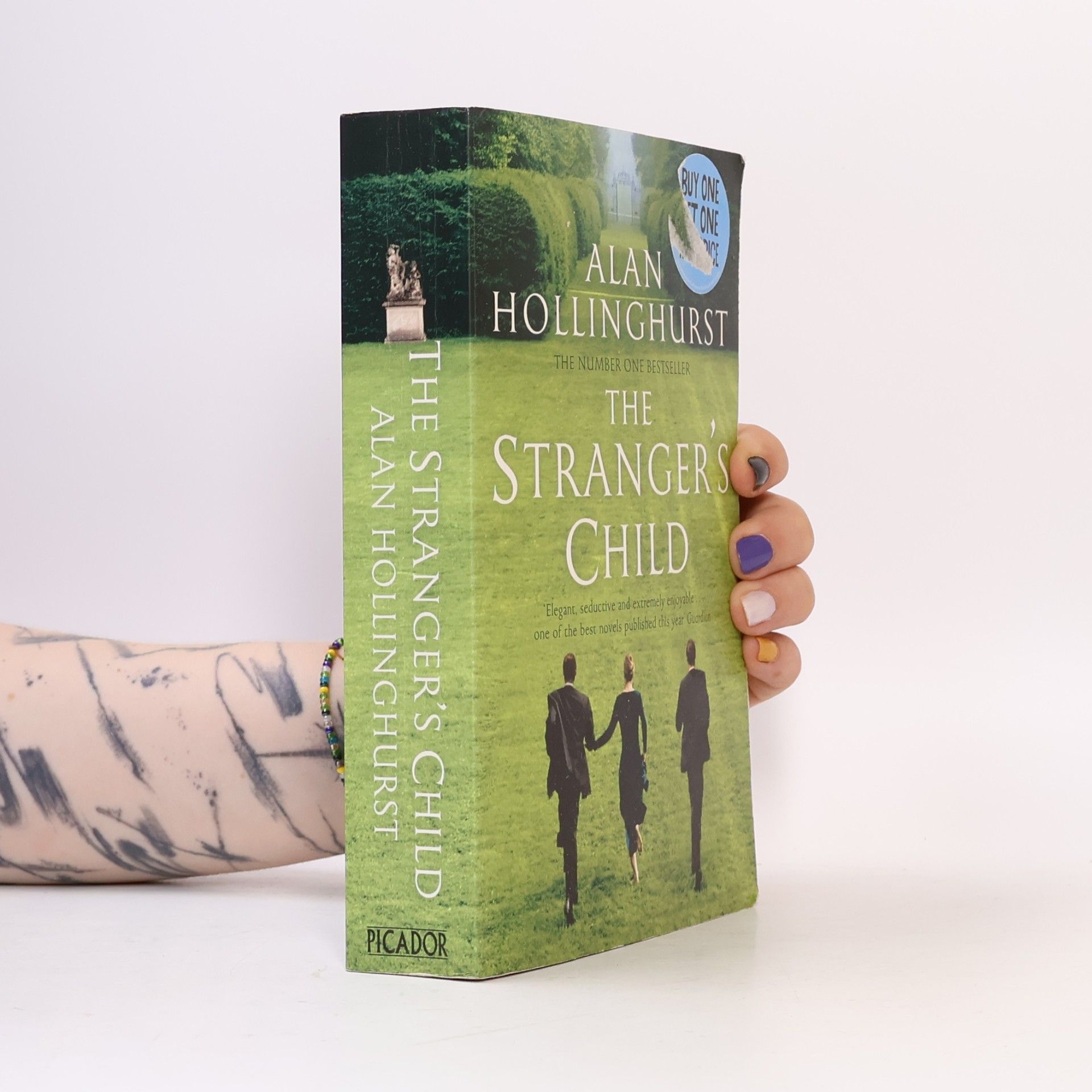 Alan Hollinghurst The stranger's child