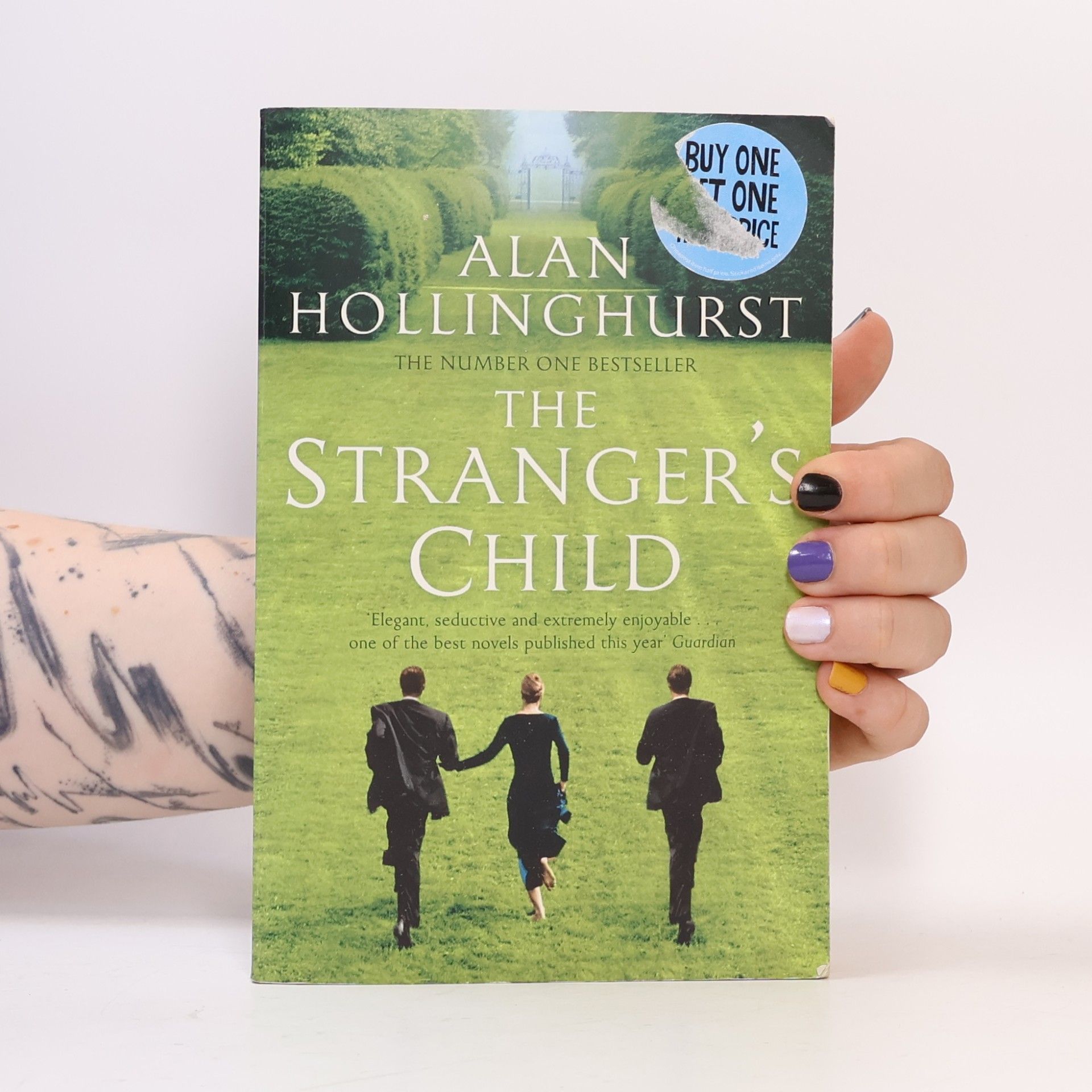 Alan Hollinghurst The stranger's child