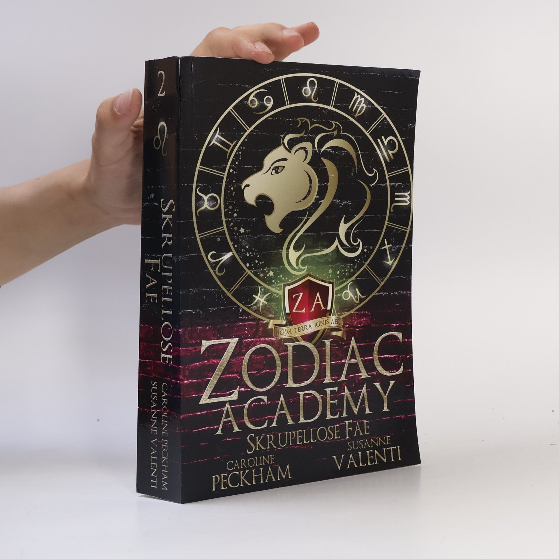 Susanne Valenti Zodiac Academy 2: Skrupellose Fae
