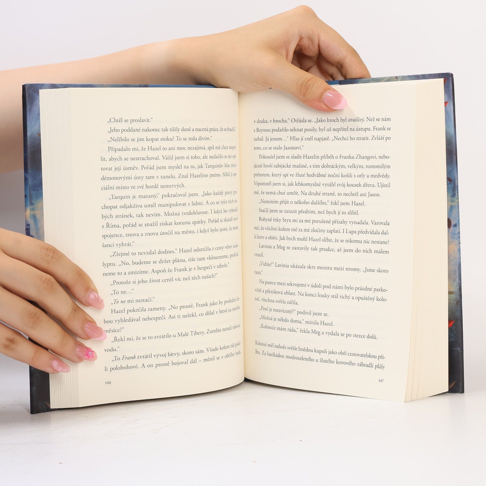 Rick Riordan Apollónův pád - Hrobka nemrtvých