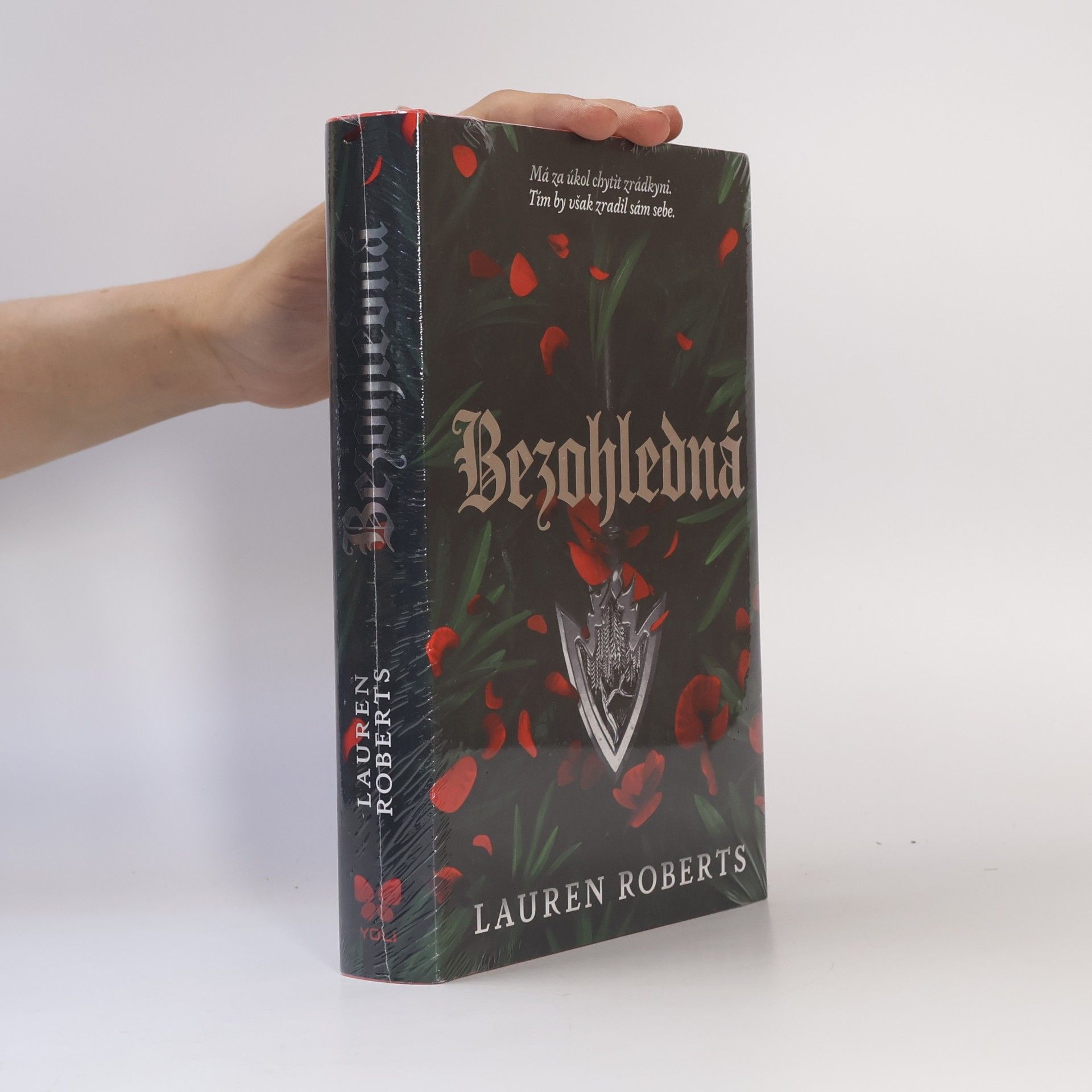 Lauren Roberts Bezohledná
