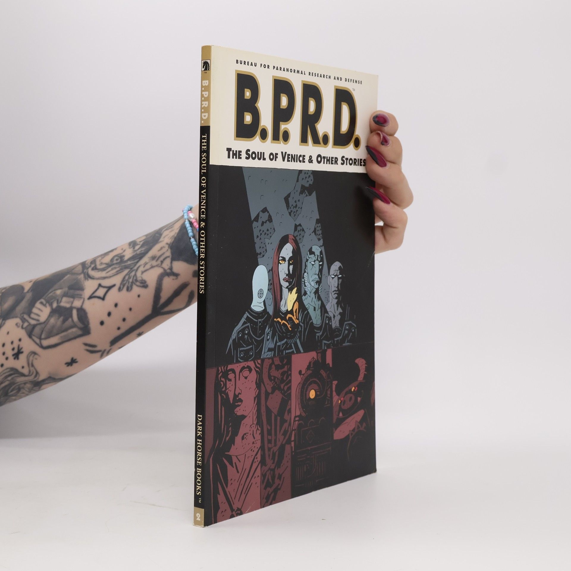 Mike Mignola B.P.R.D., Vol. 2
