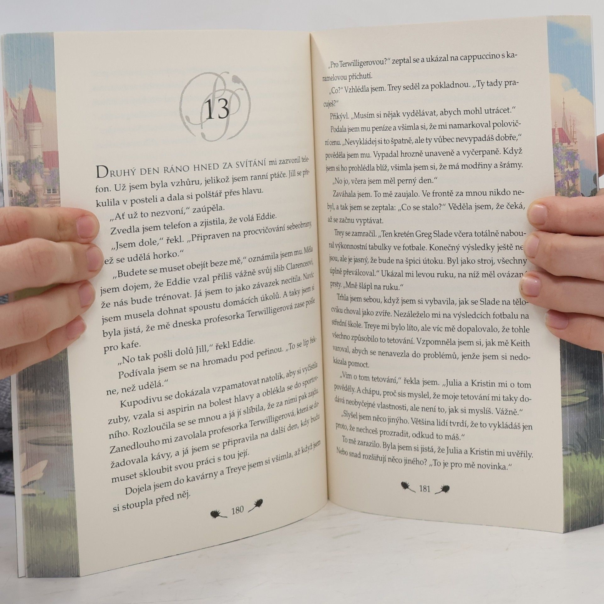 Richelle Mead Pokrevní pouta