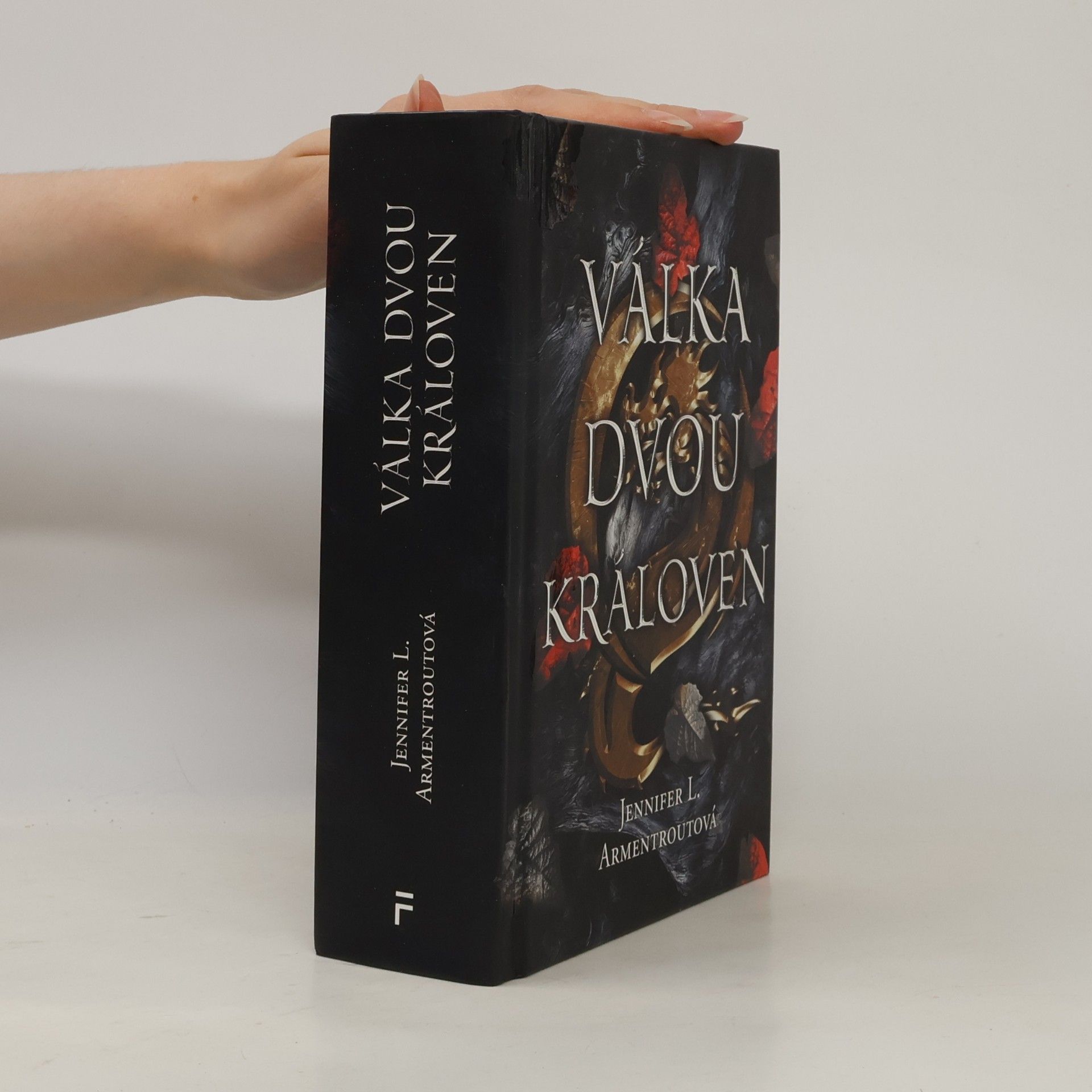 Jennifer L. Armentrout Válka dvou královen
