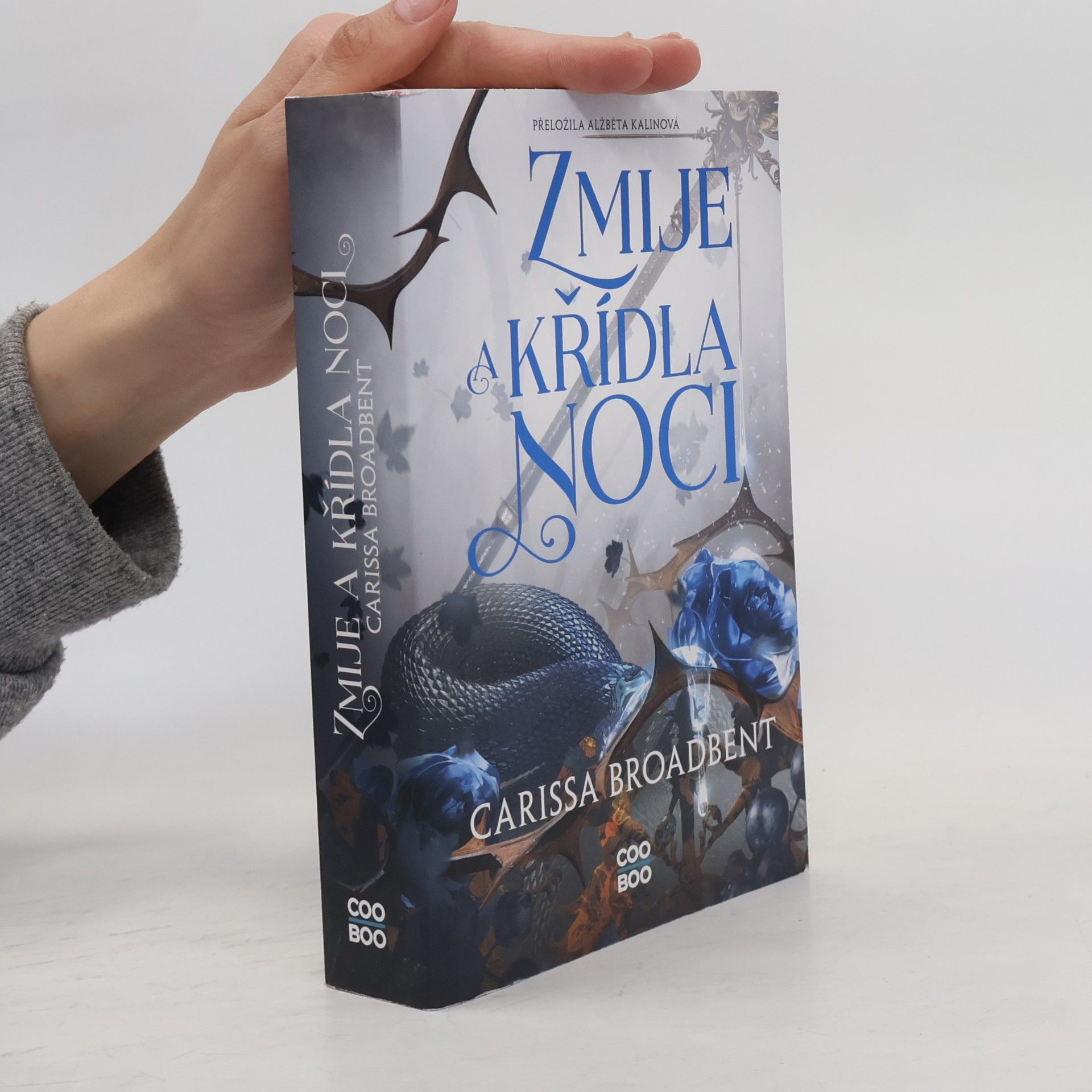 Carissa Broadbent Zmije a křídla noci