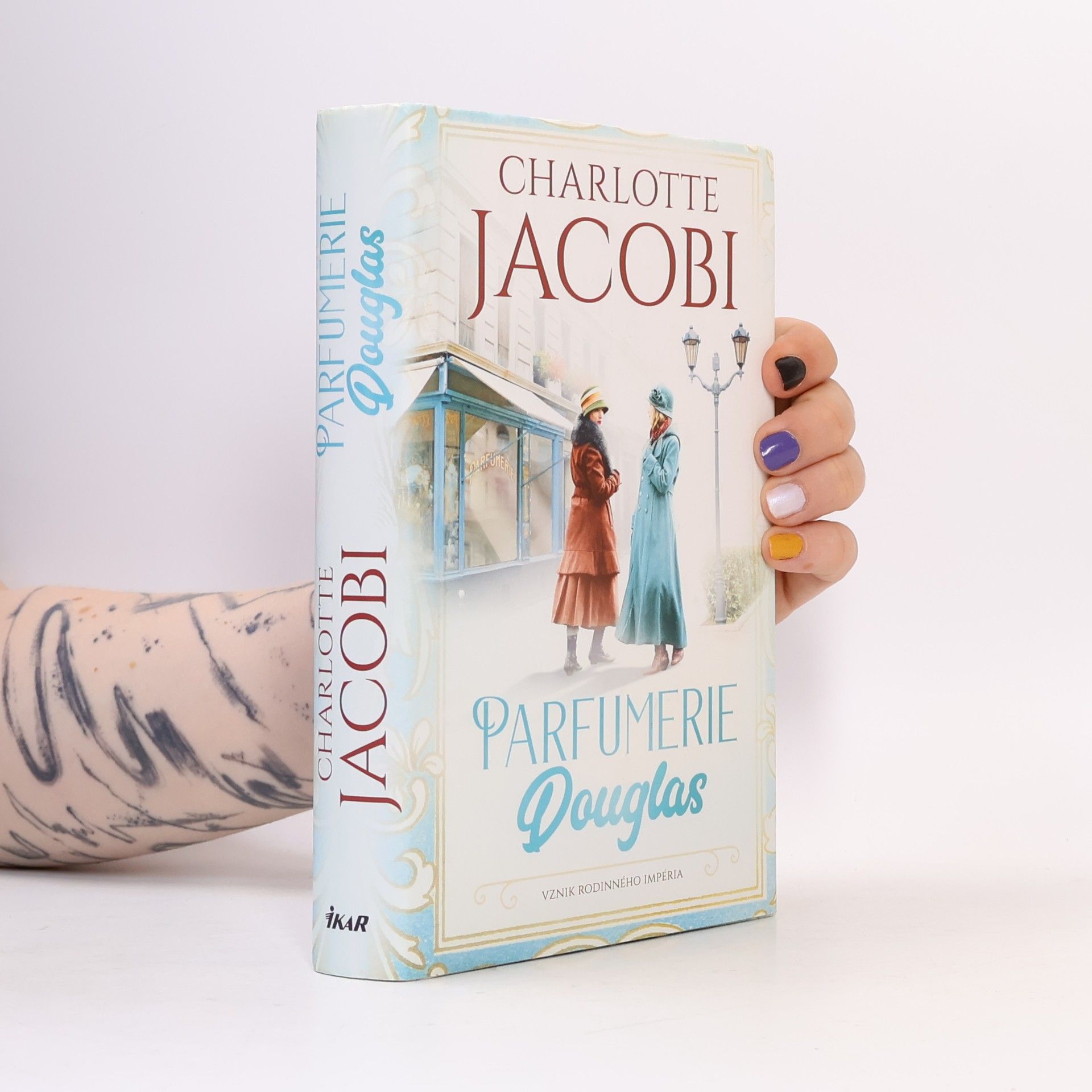 Charlotte Jacobi Parfumerie Douglas. Vznik rodinného impéria