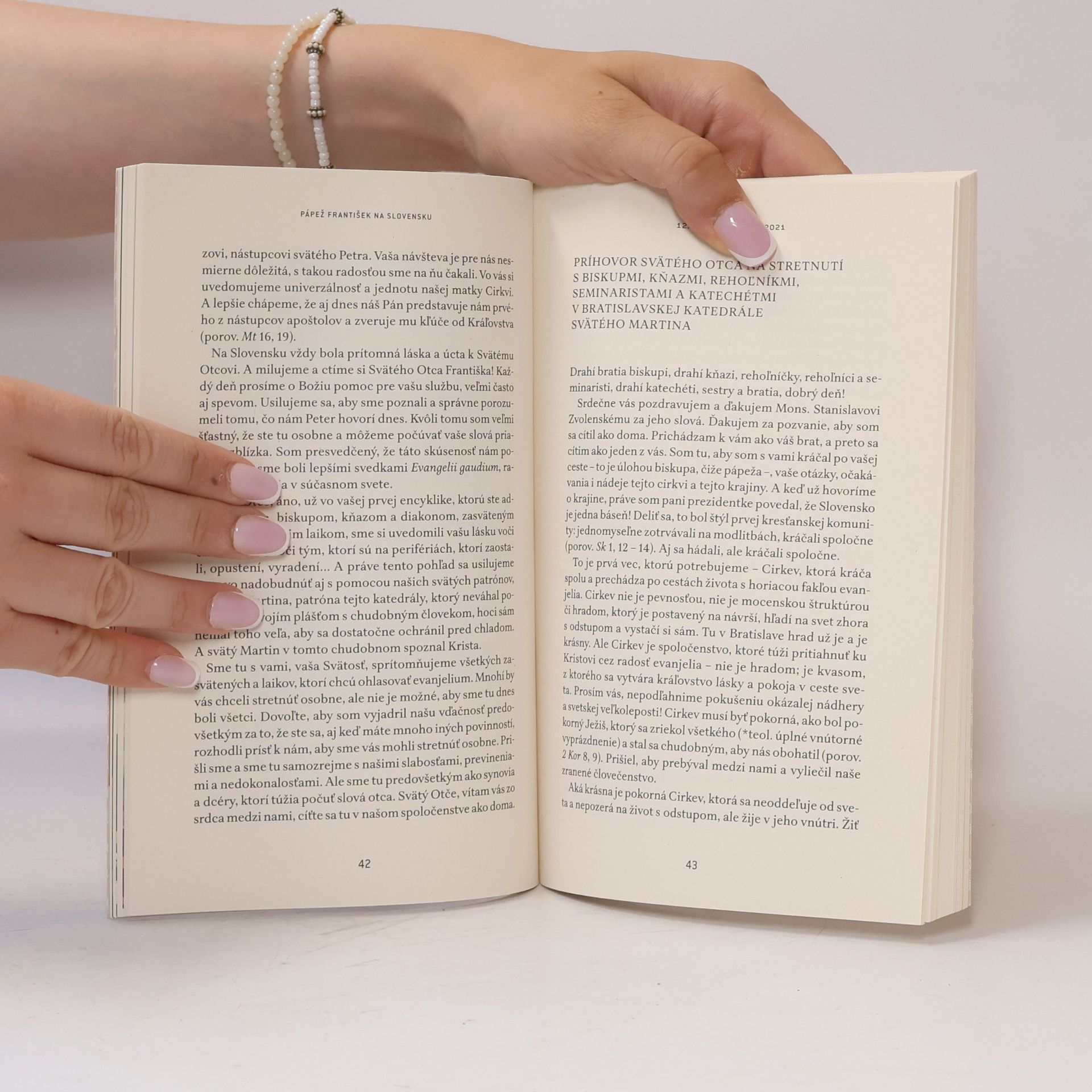 Various authors Posol jednoty a pokoja : Návštěva Pápeža Františka na Slovensku