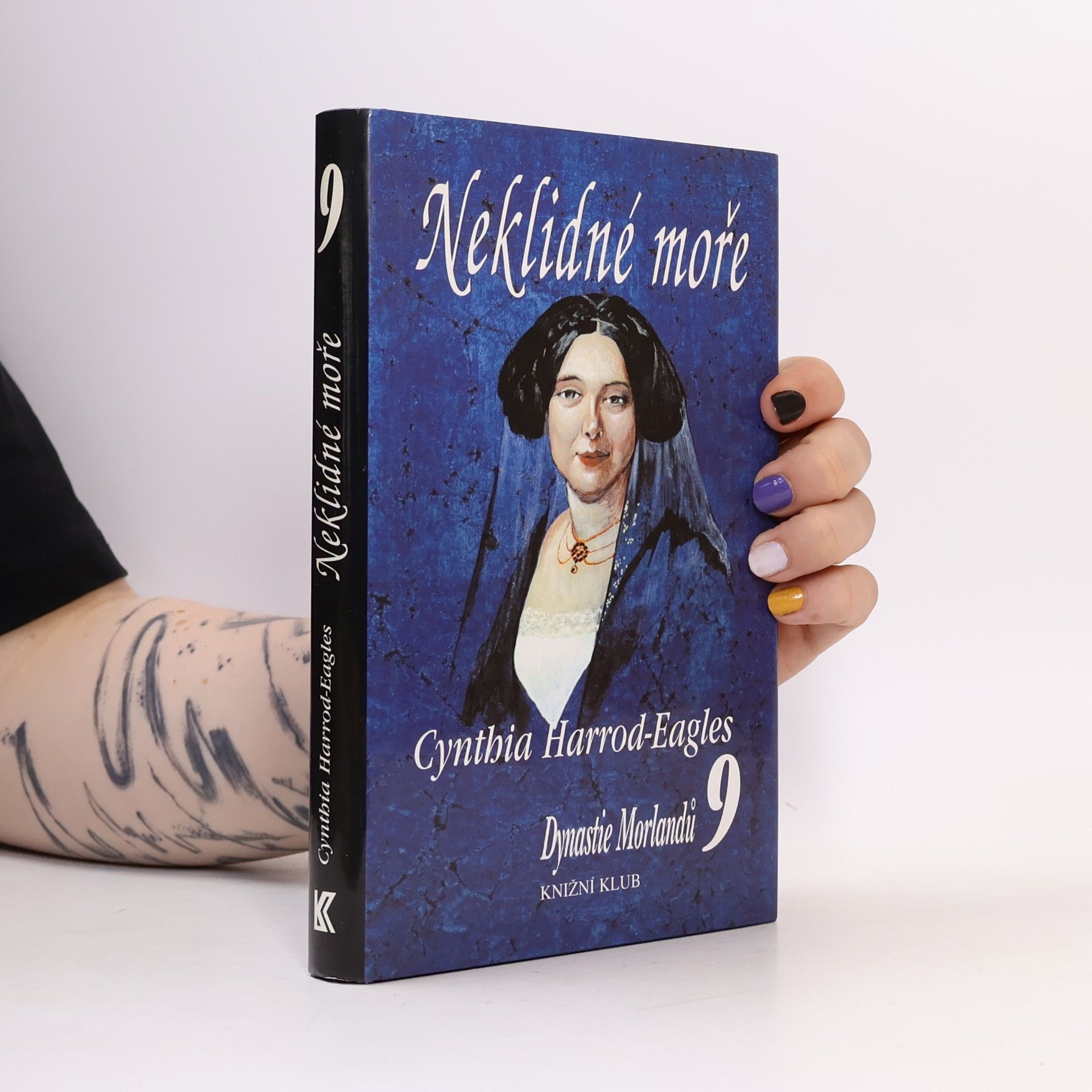 Cynthia Harrod-Eagles Neklidné moře. Dynastie Morlandů. 9. díl