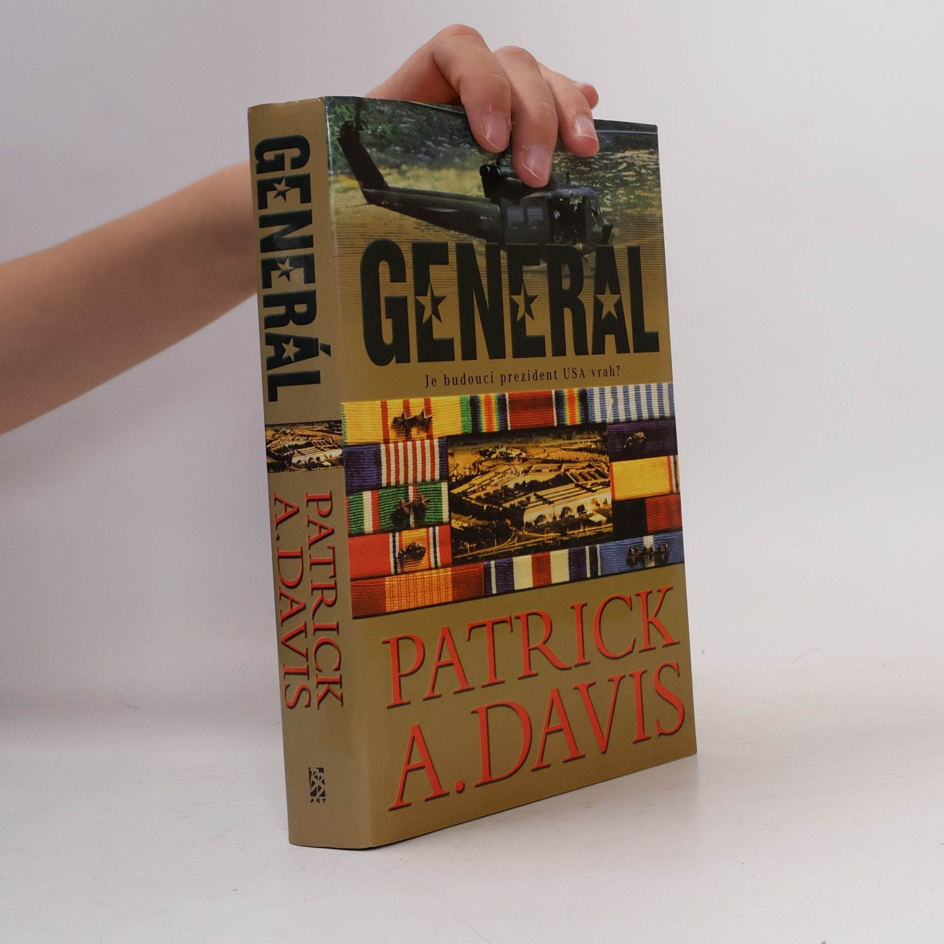 Patrick A. Davis Generál