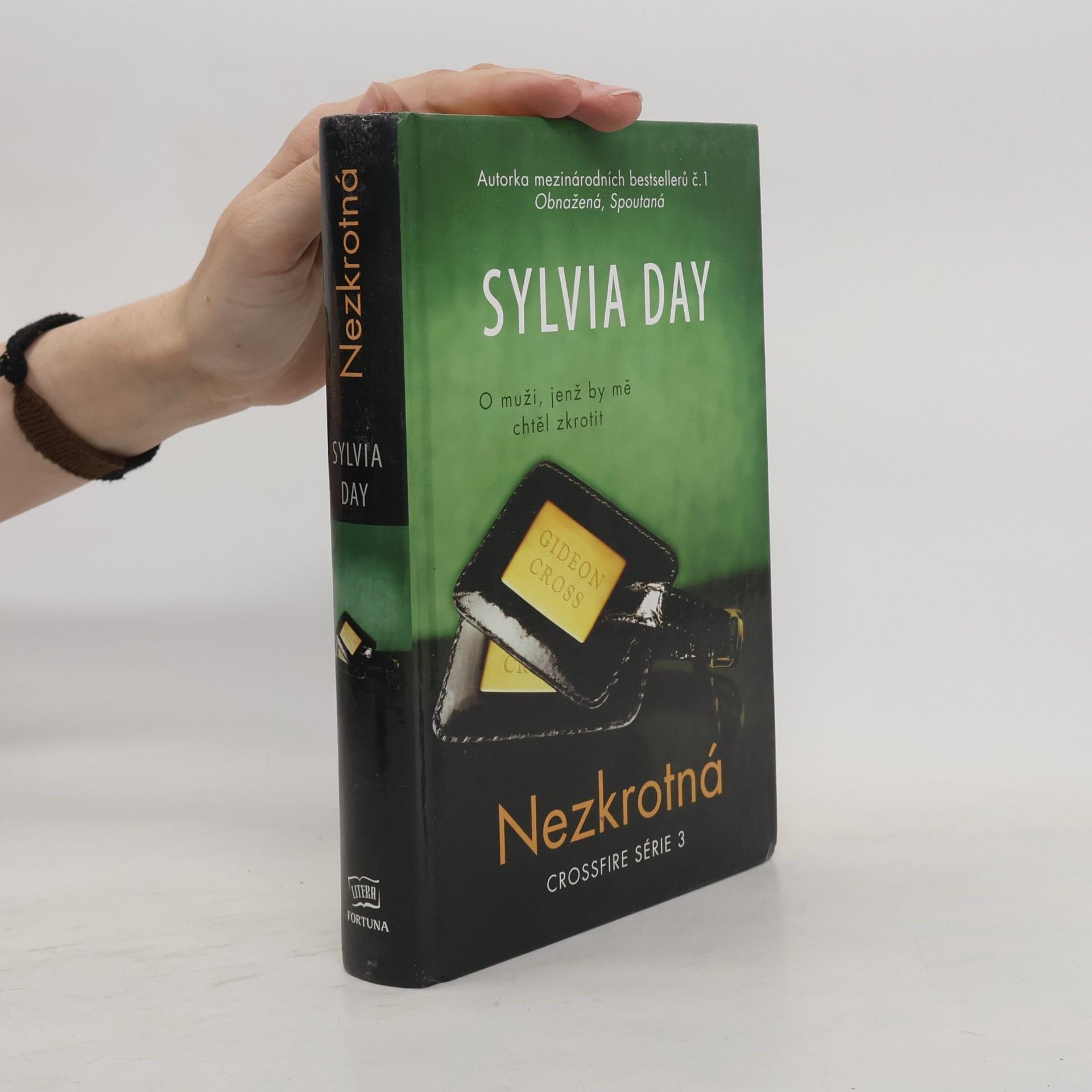 Sylvia Day Nezkrotná
