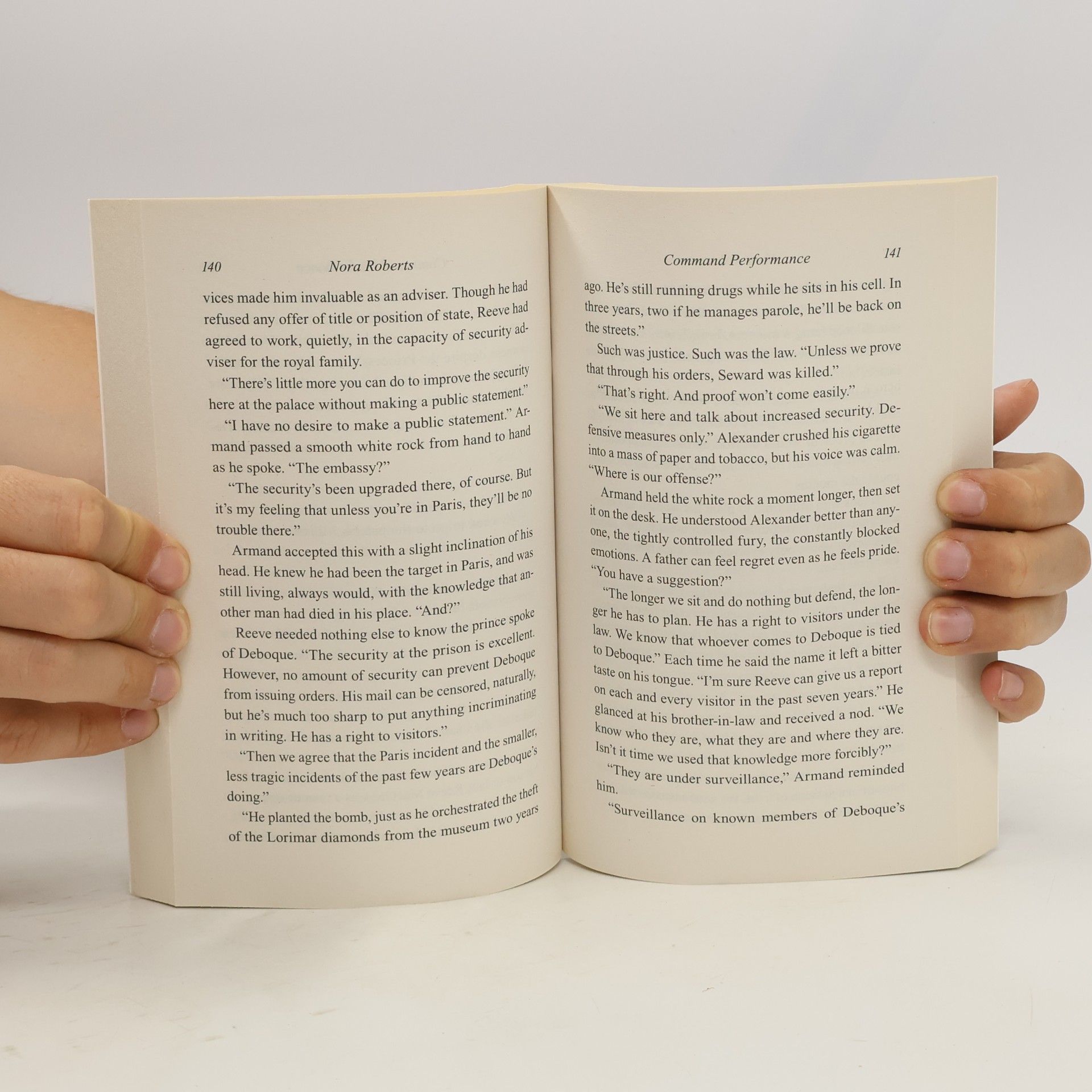 Nora Roberts Command Performance