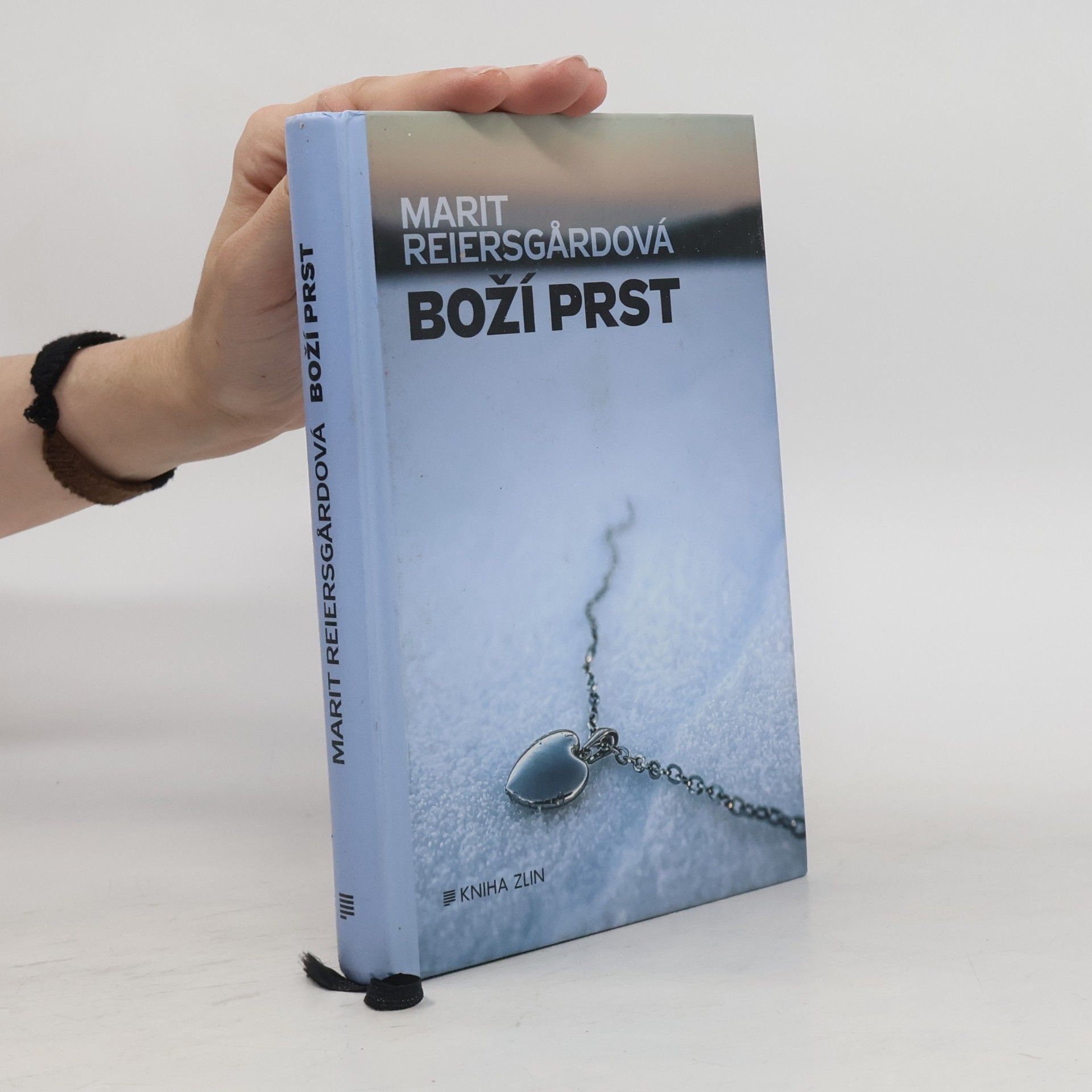 Marit Reiersgård Bredesen Boží prst. Jacobsen a Røedová. 2. díl
