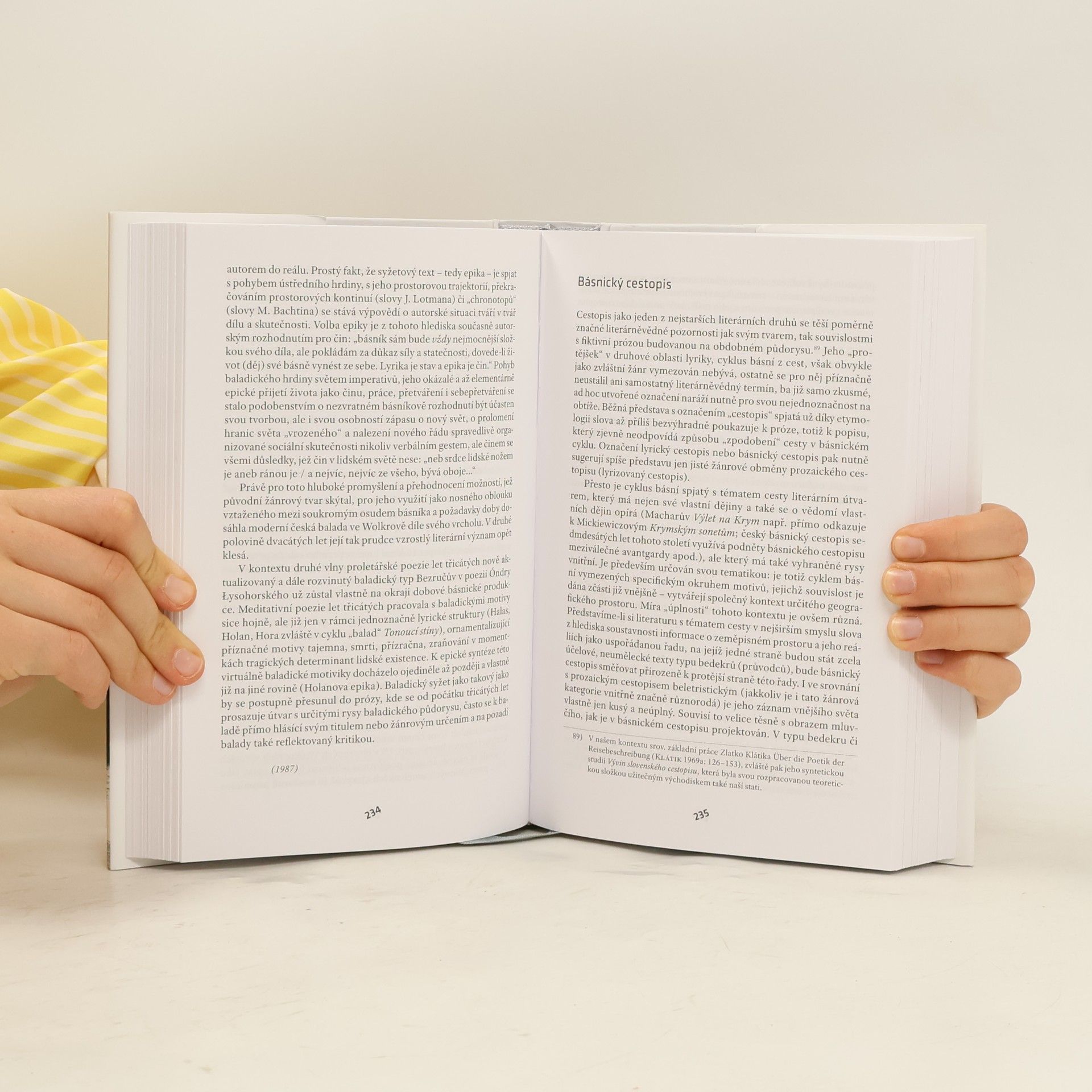 Vladimír Macura Šťastný věk a další studie o literatuře a kultuře dvacátého století