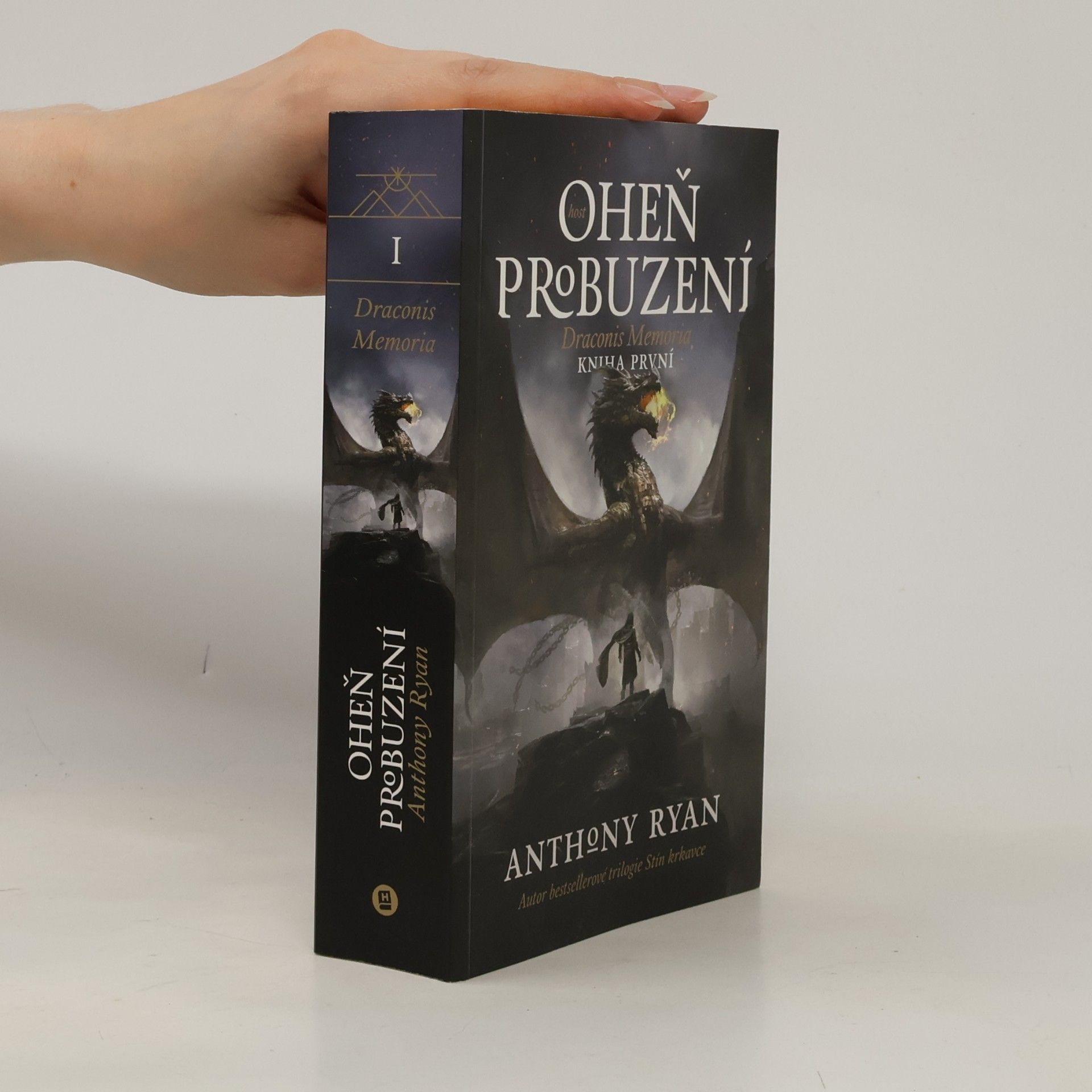 Anthony Ryan Oheň probuzení