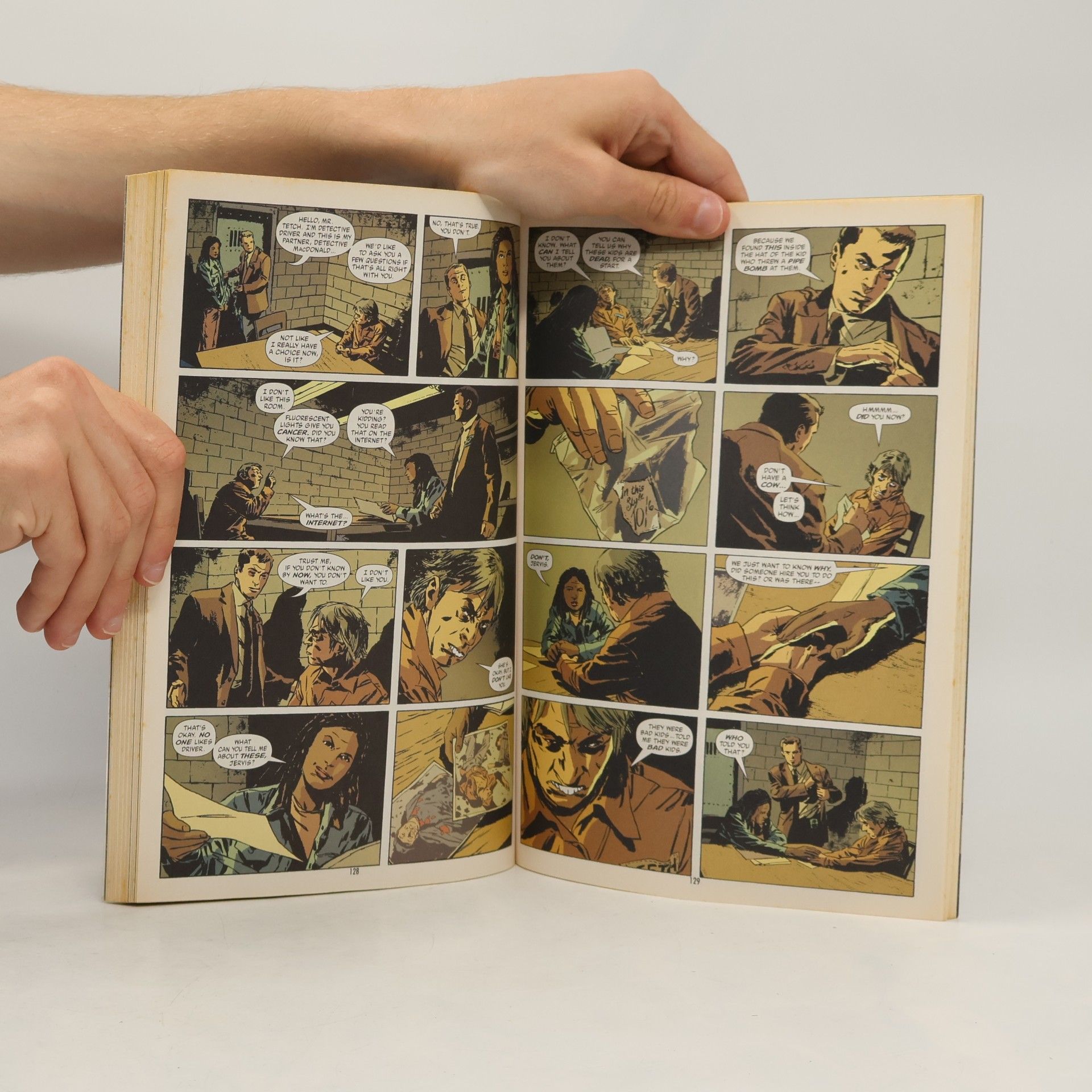 Greg Rucka Gotham Central, Vol. 3