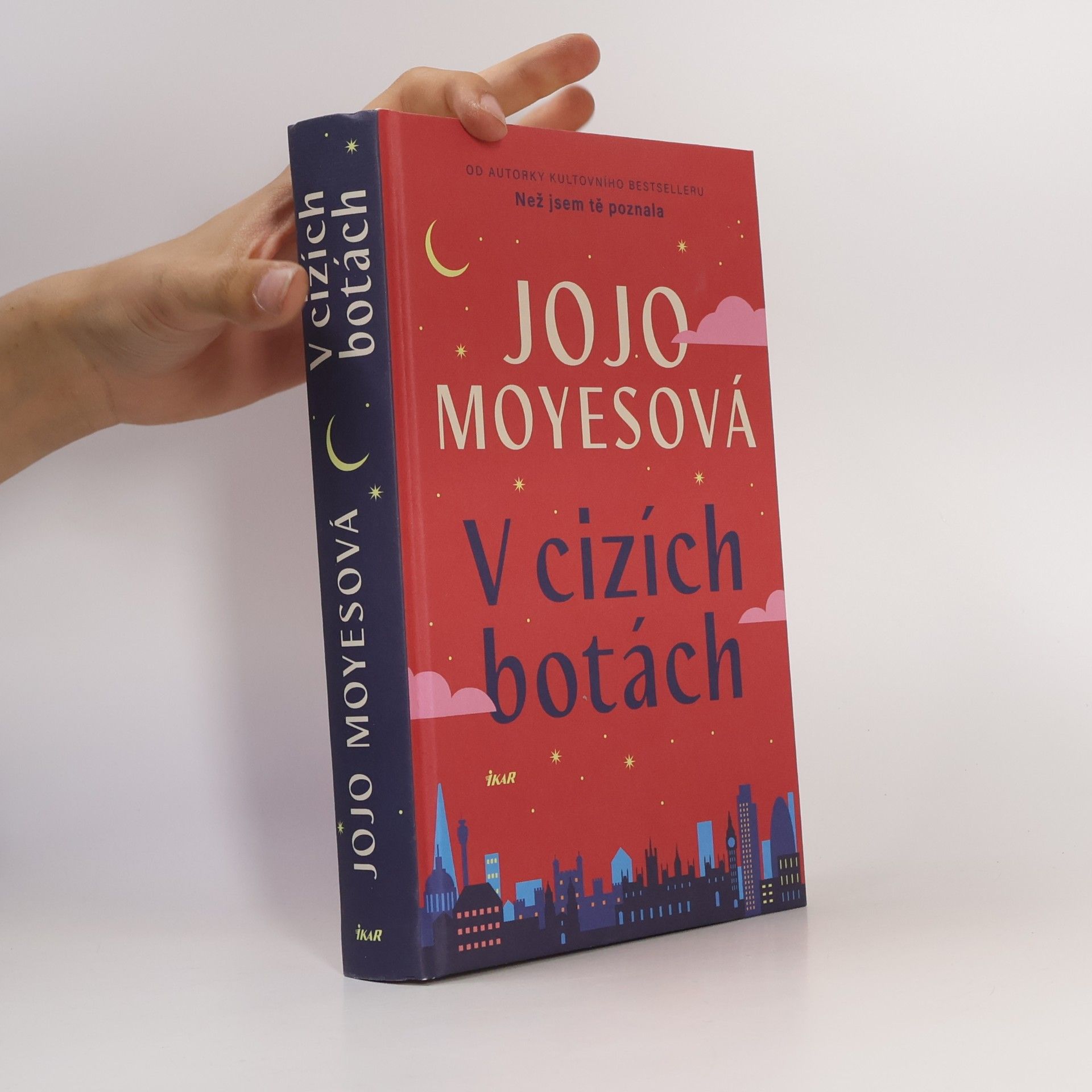 Jojo Moyes V cizích botách