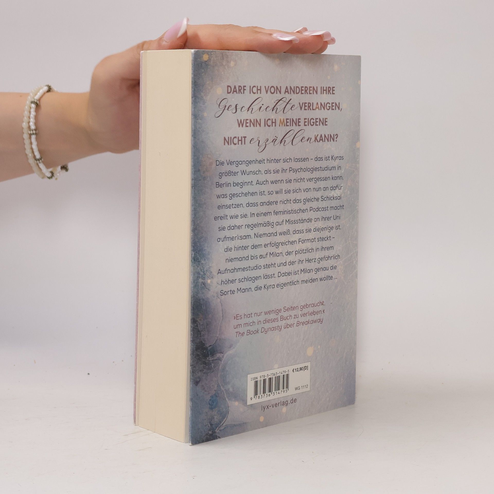 Anabelle Stehl Fadeaway