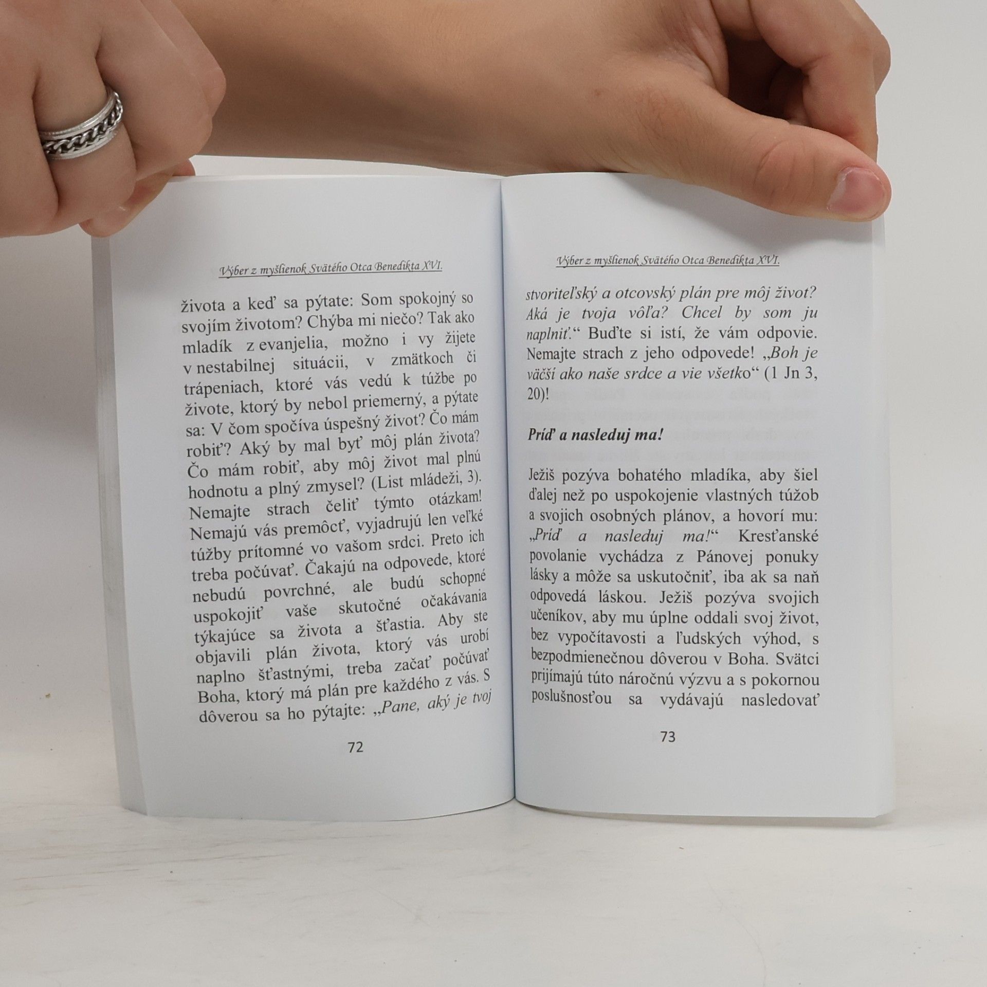 Ľuboš Laškoty Drahí priatelia. Výber z myšlienok Svätého Otca Benedikta XVI.