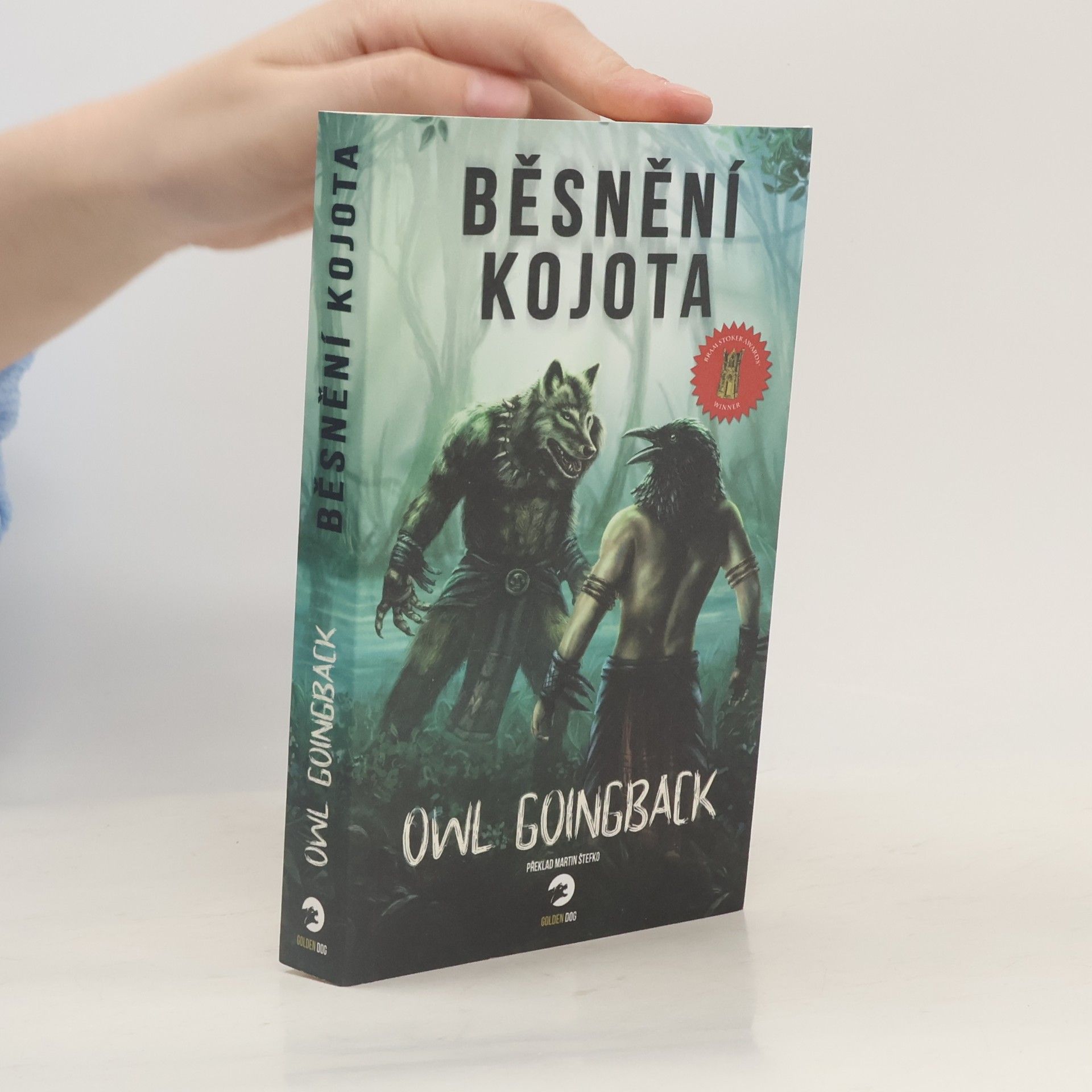 Owl Goingback Běsnění Kojota