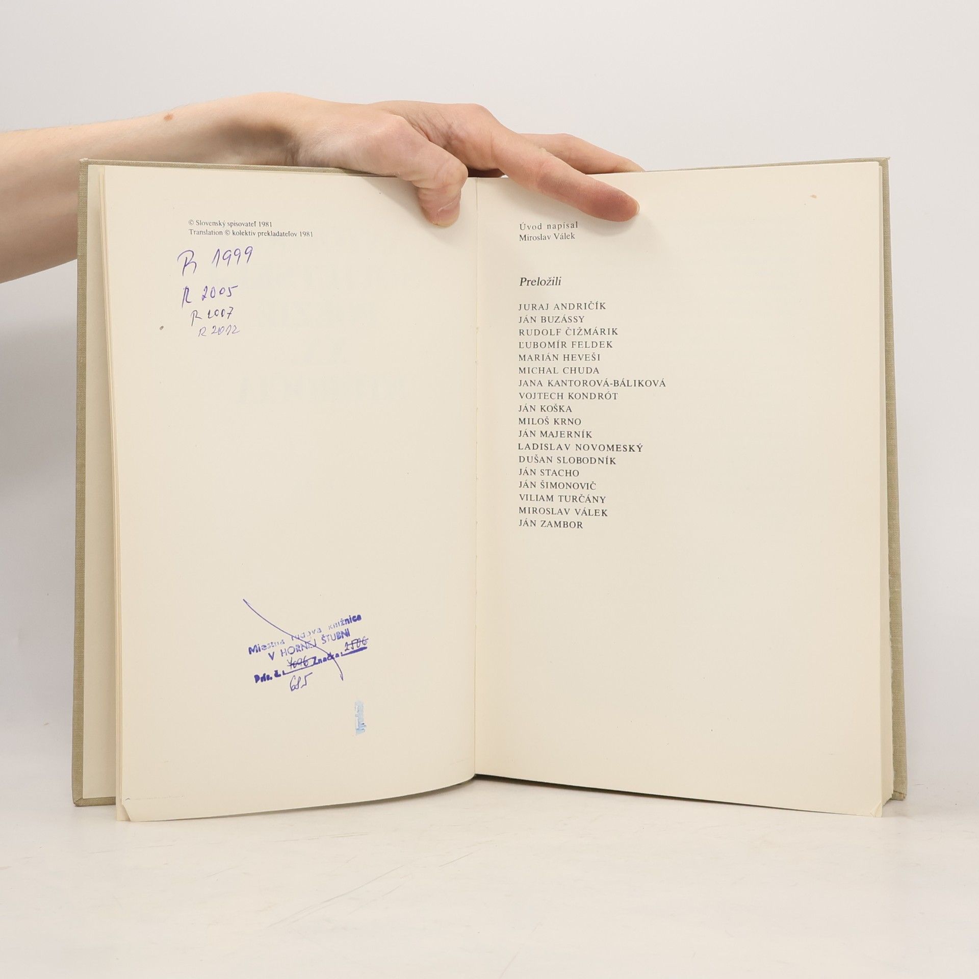 Kolektiv autorů Antológia sovietskej poezie XX. storočia 1