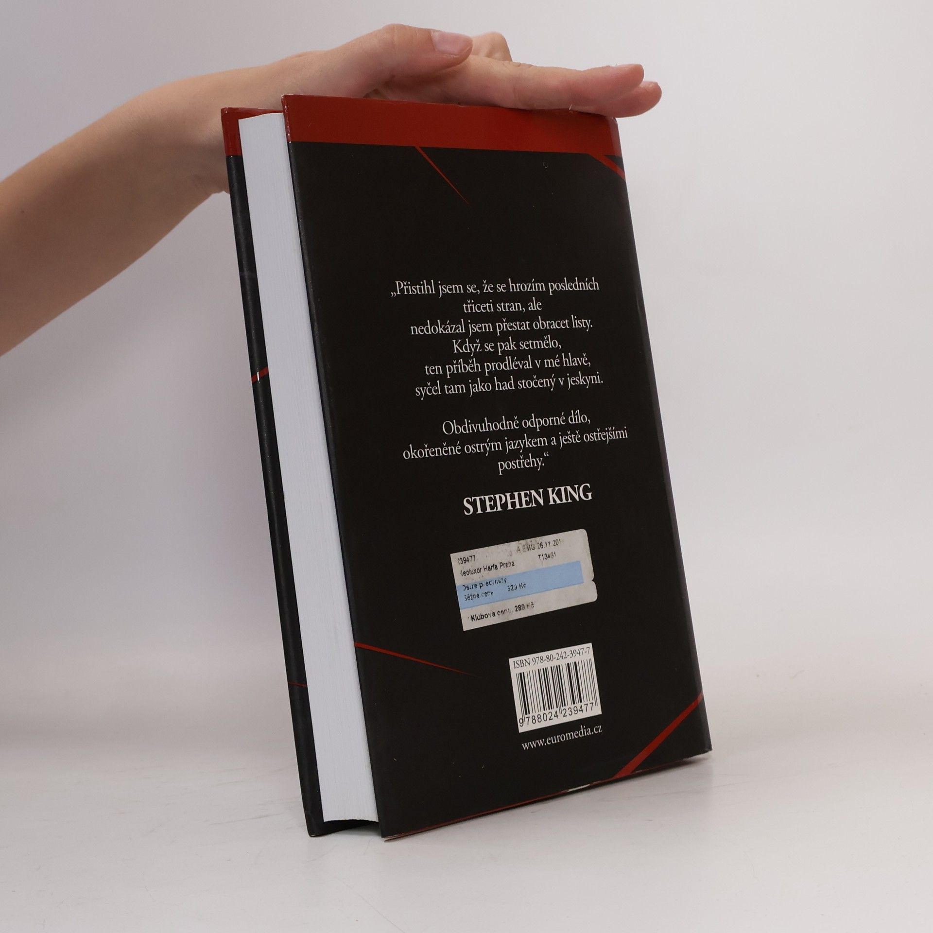Gillian Flynn Ostré předměty