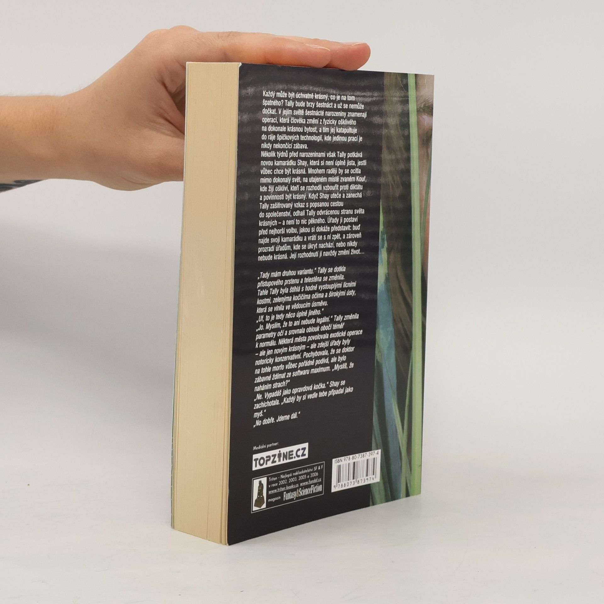 Scott Westerfeld Oškliví