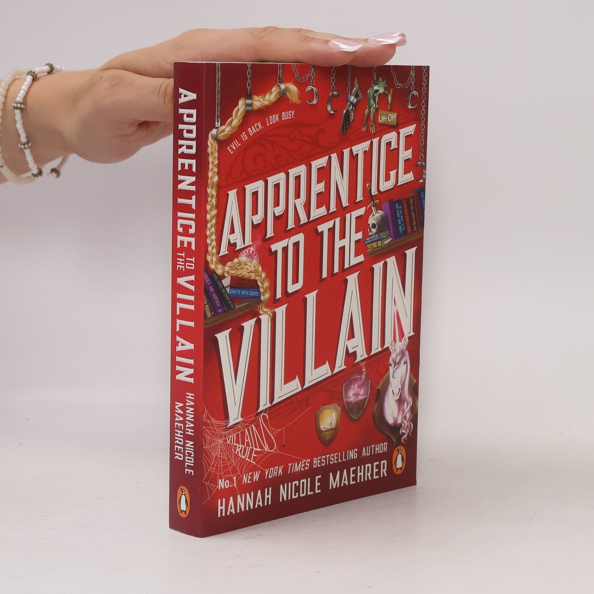 Hannah Nicole Maehrer Apprentice to the Villain