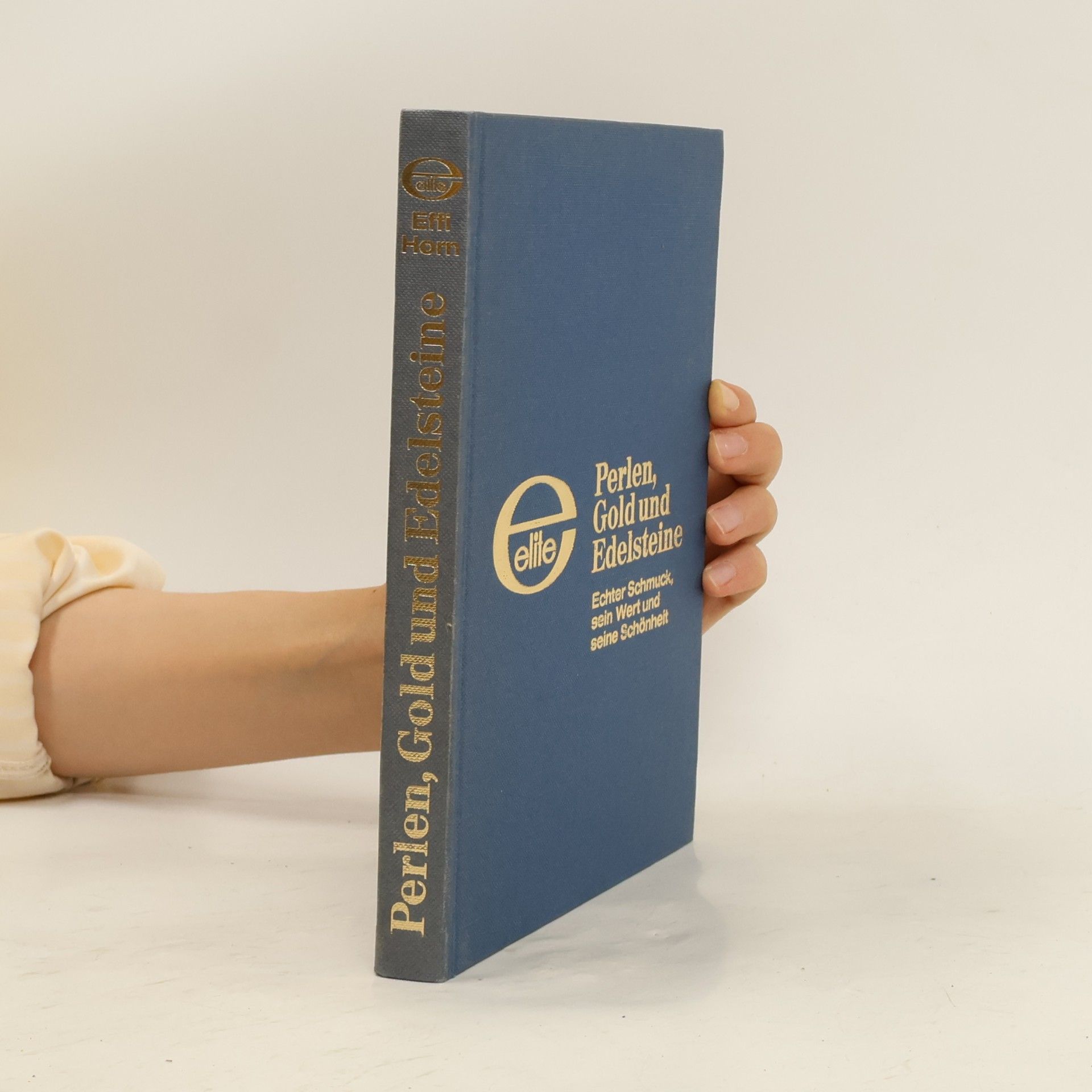 Effi Horn Perlen, Gold und Edelsteine