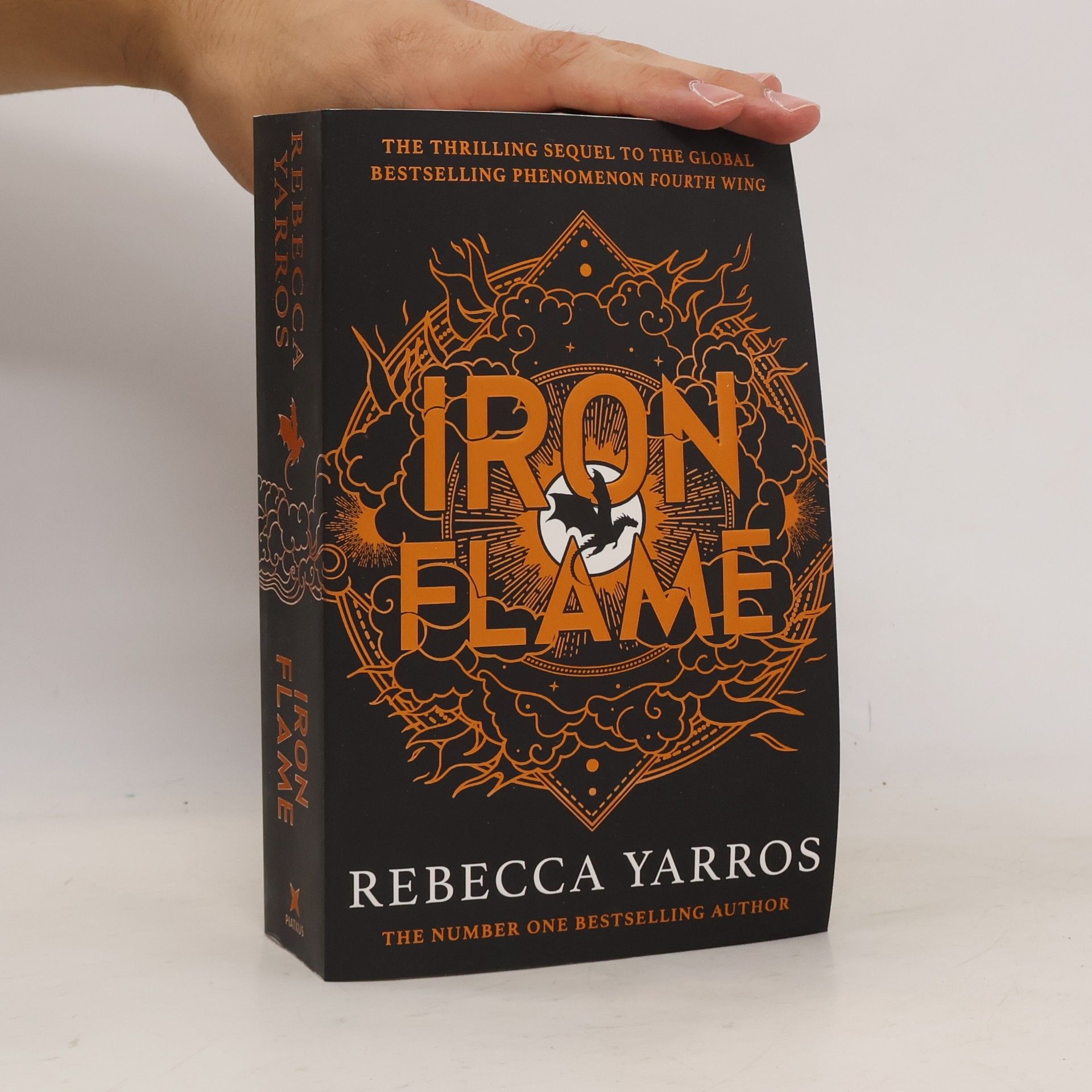 Rebecca Yarros Iron Flame