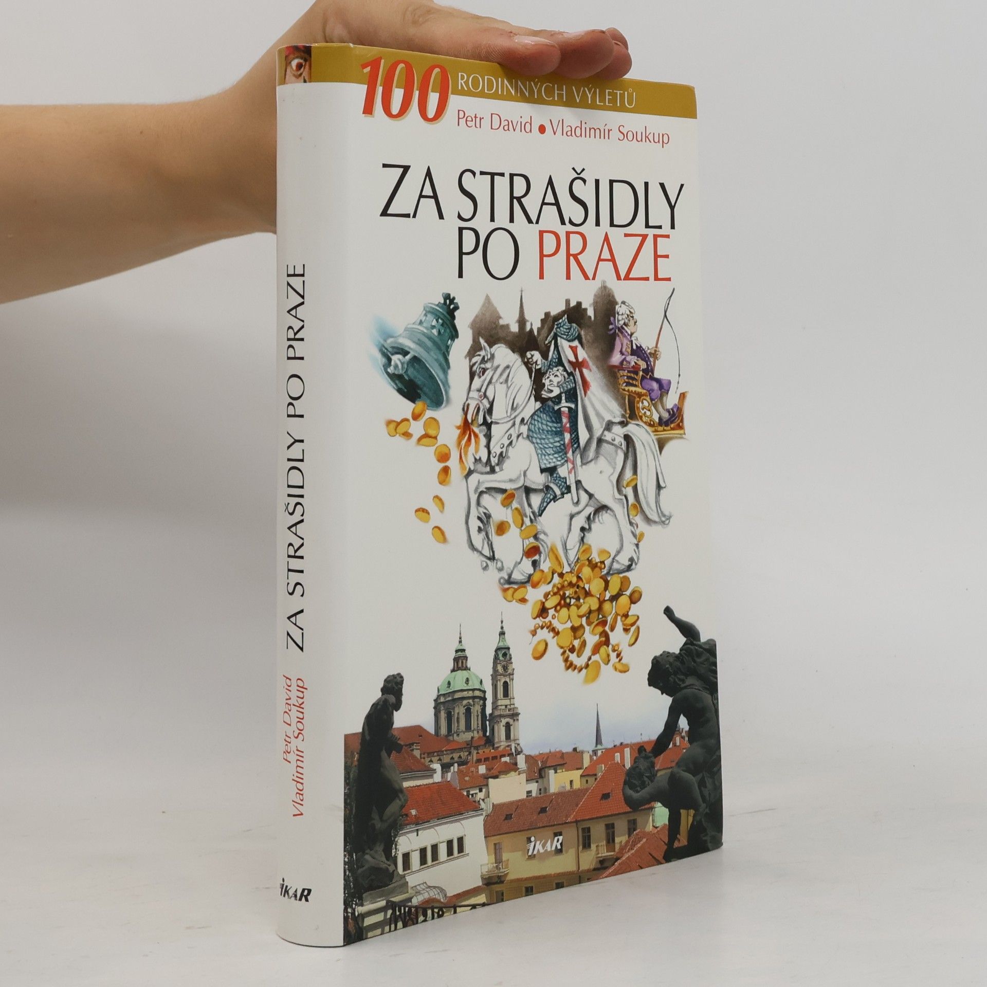 Peter David Za strašidly po Praze