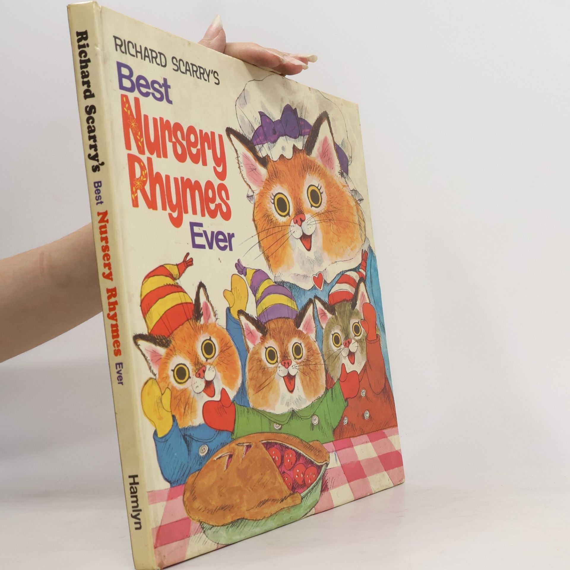 Richard Scarry Richard Scarry's best nursery rhymes ever Best nursery rhymes ever