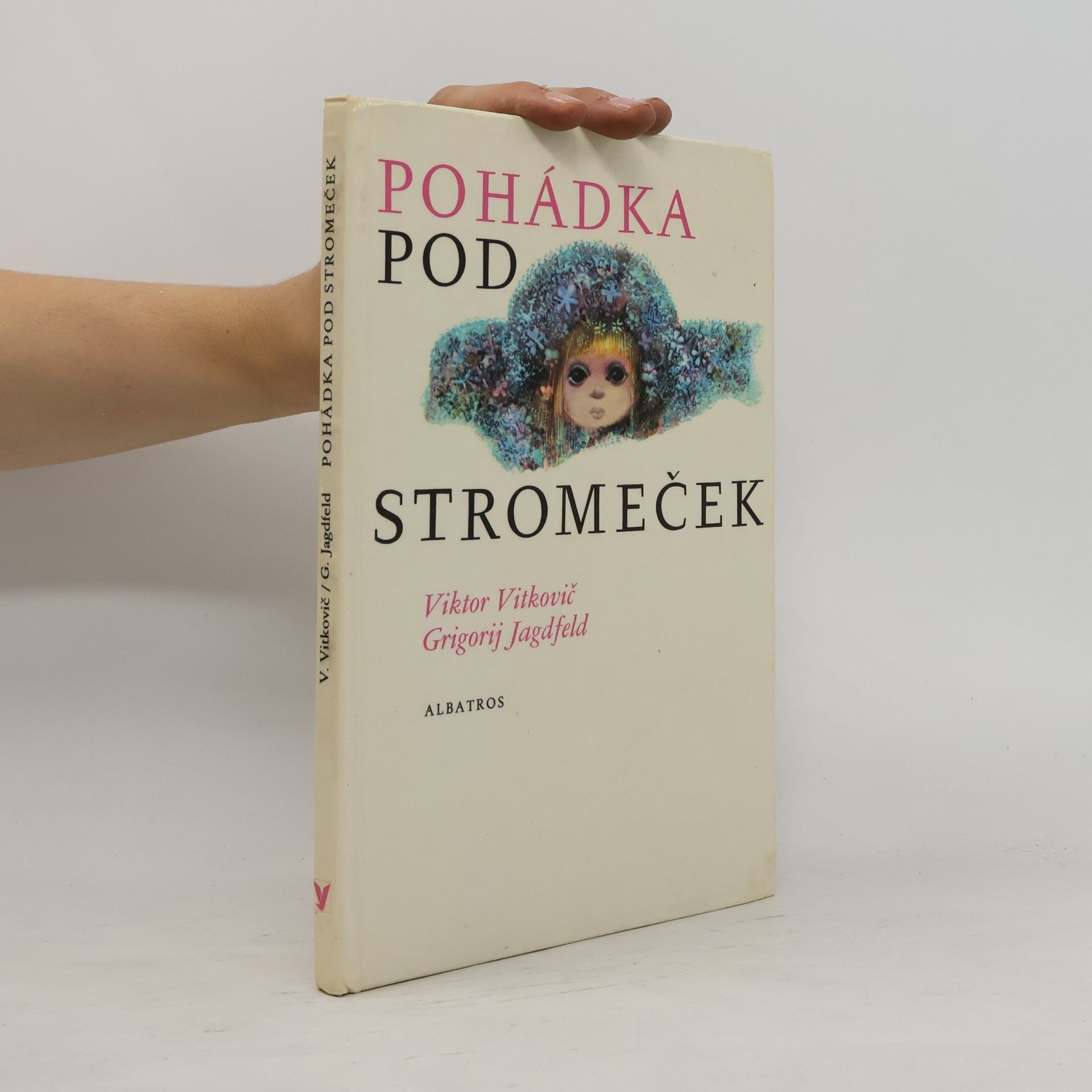 Pohádka pod stromeček