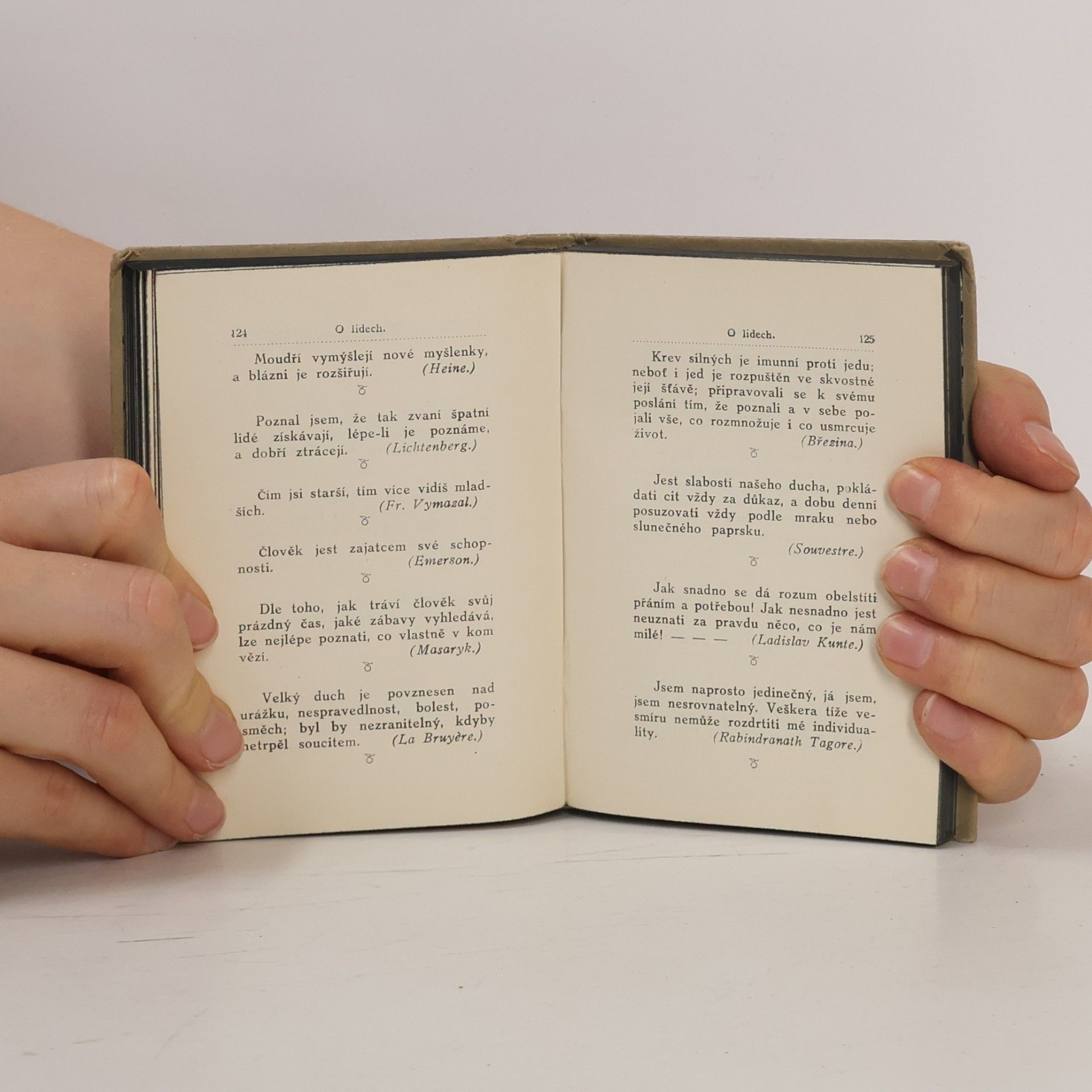 Autorenkollektiv Myšlenky vynikajících jednotlivců
