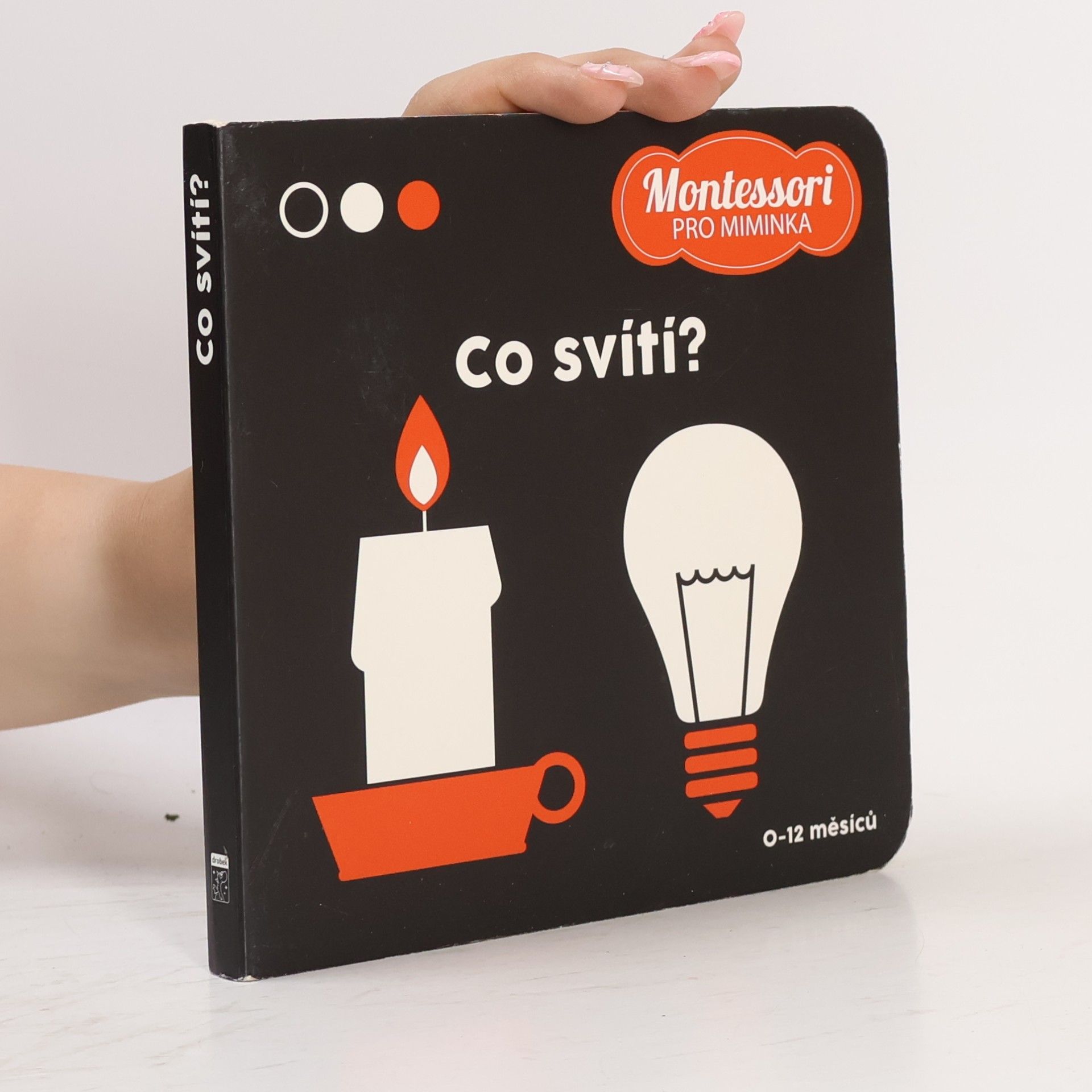 Adéla Korbelářová Co svítí?