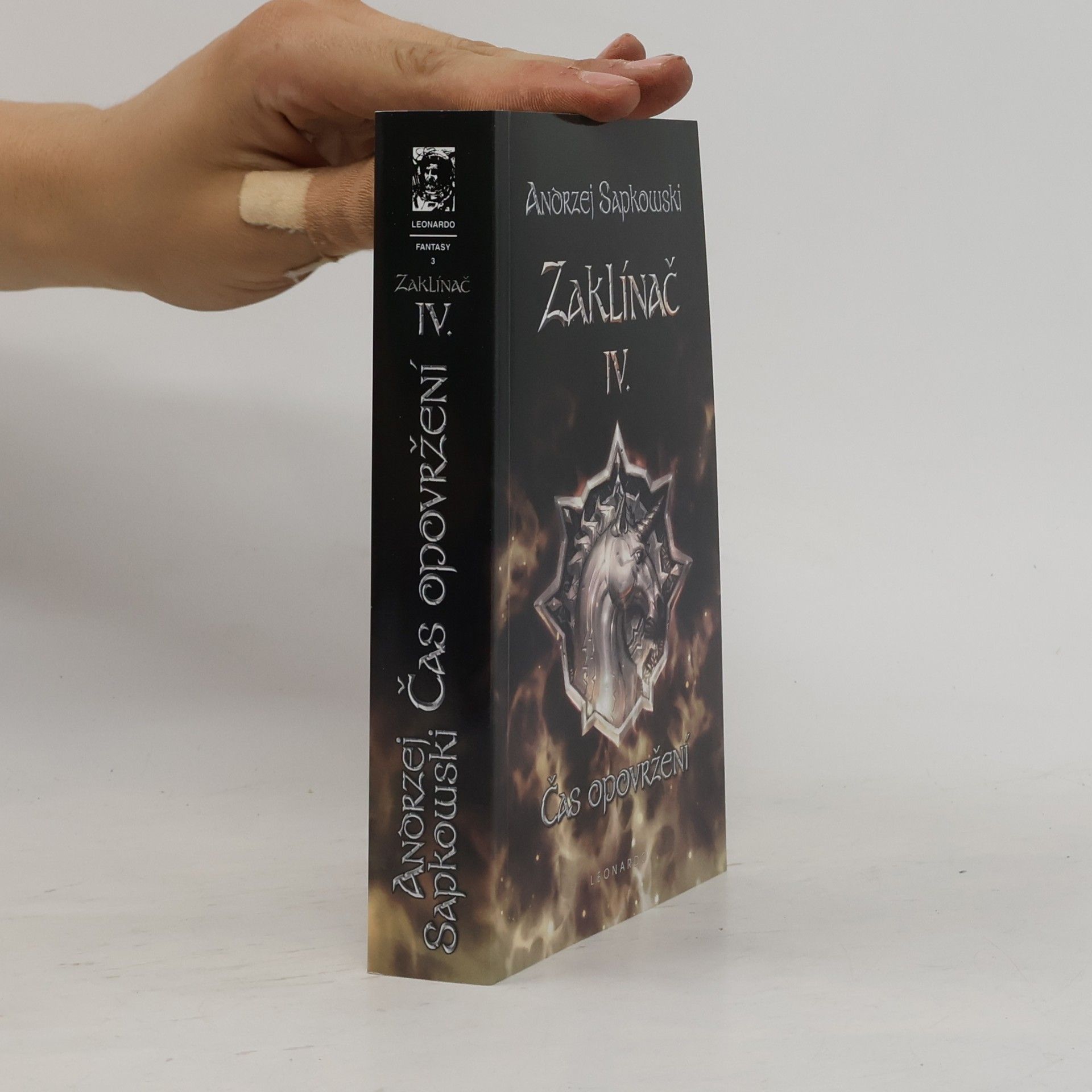 Andrzej Sapkowski Zaklínač IV. Čas opovržení