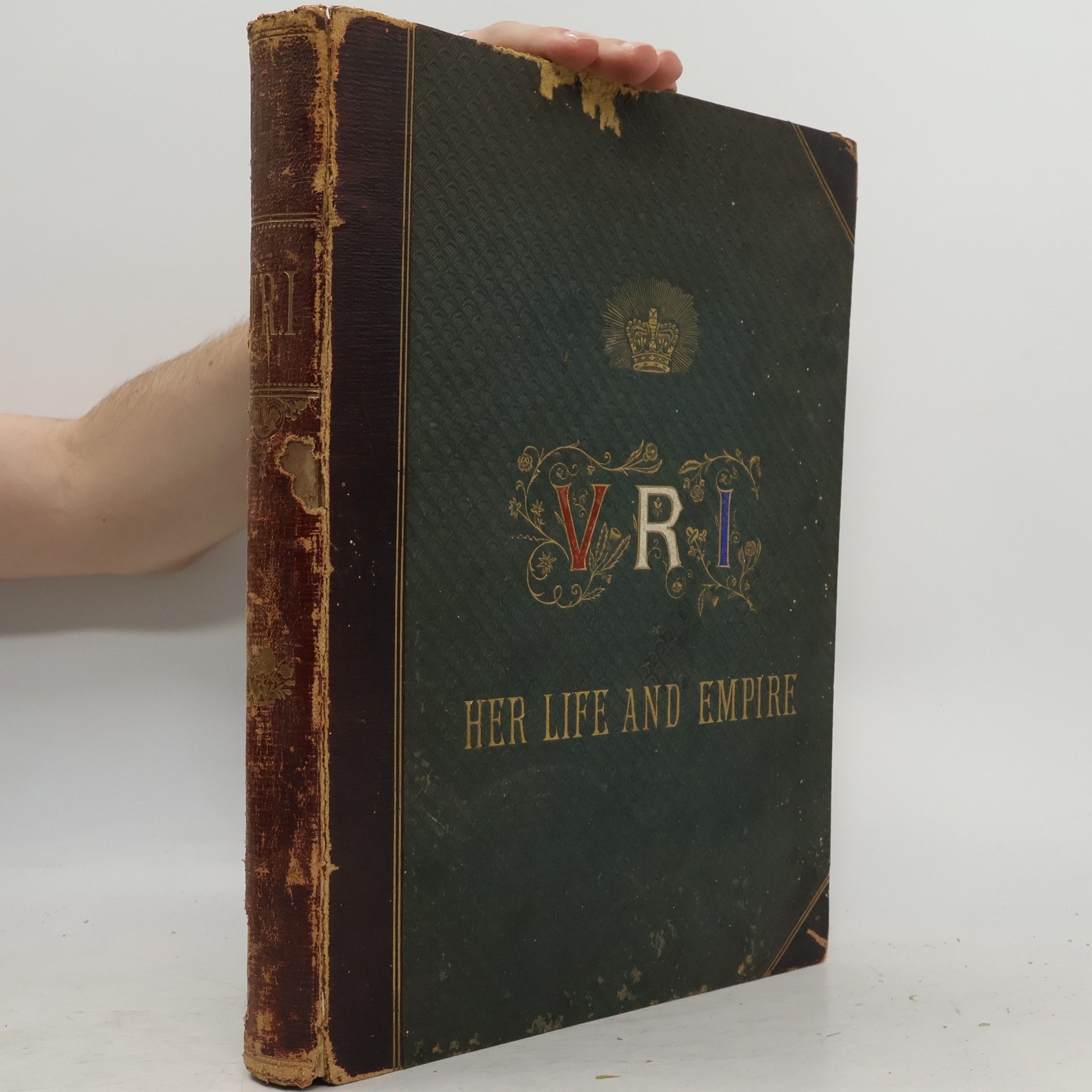 Autorenkollektiv V.R.I. Her life and empire