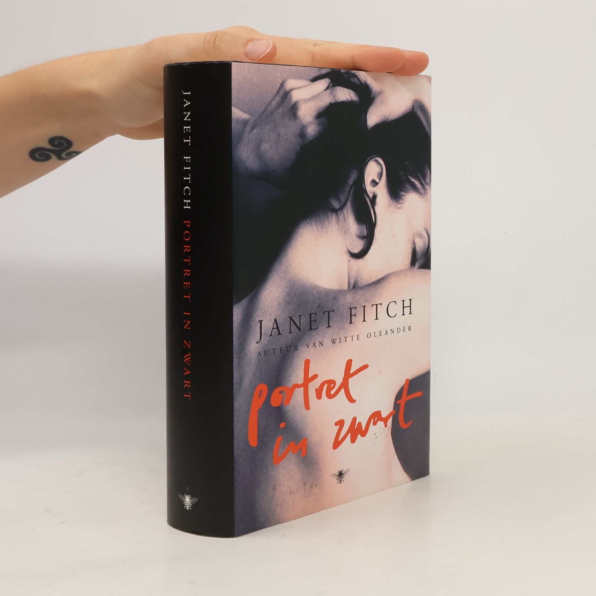 Janet Fitch Portret in zwart